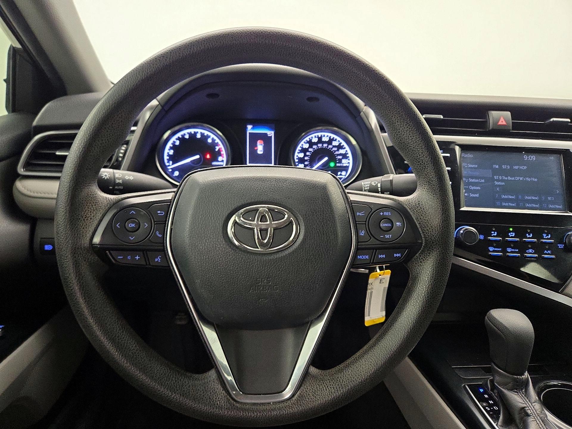 Thumbnail: 2019 Toyota Camry - 10