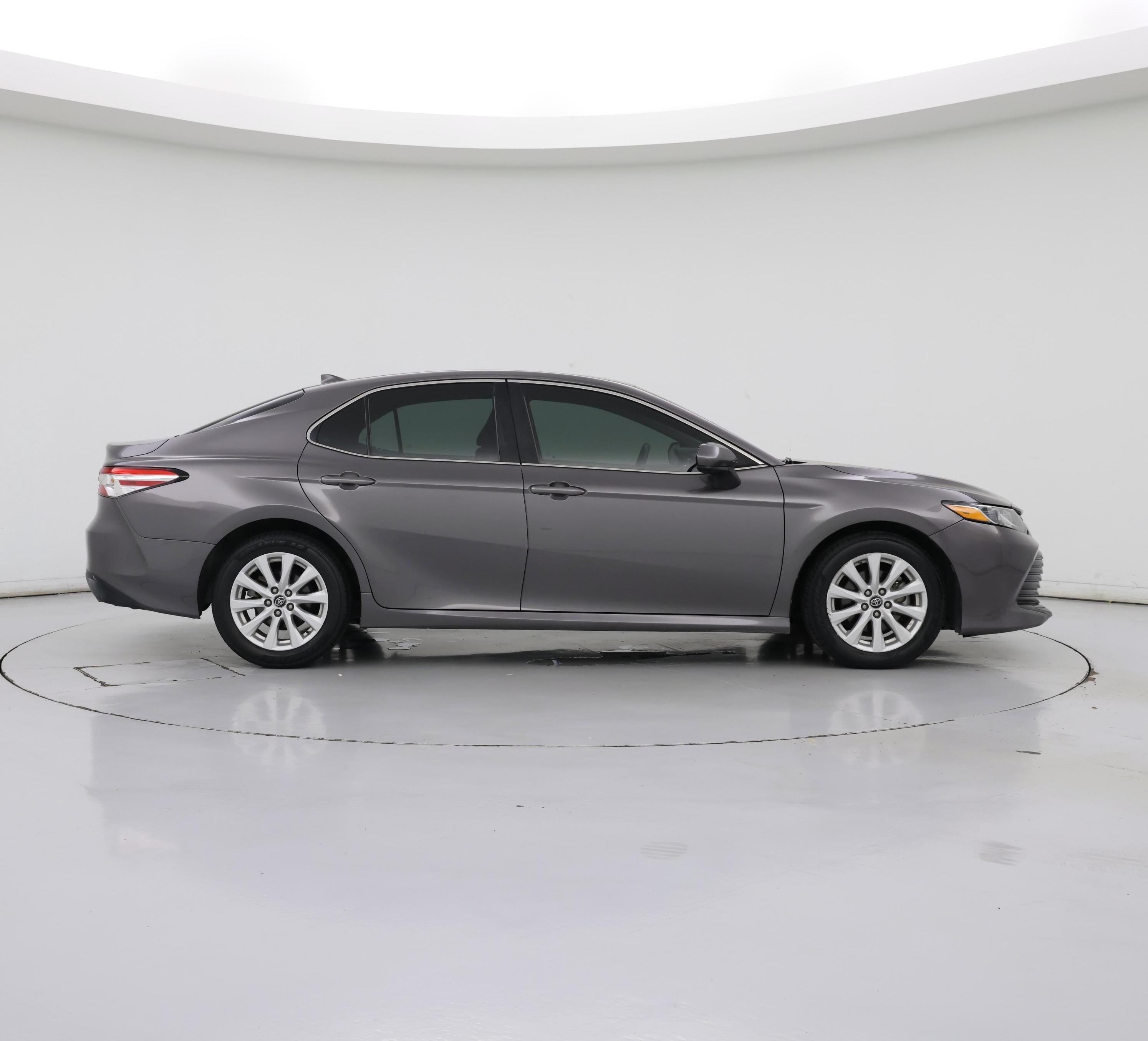 Thumbnail: 2019 Toyota Camry - 7