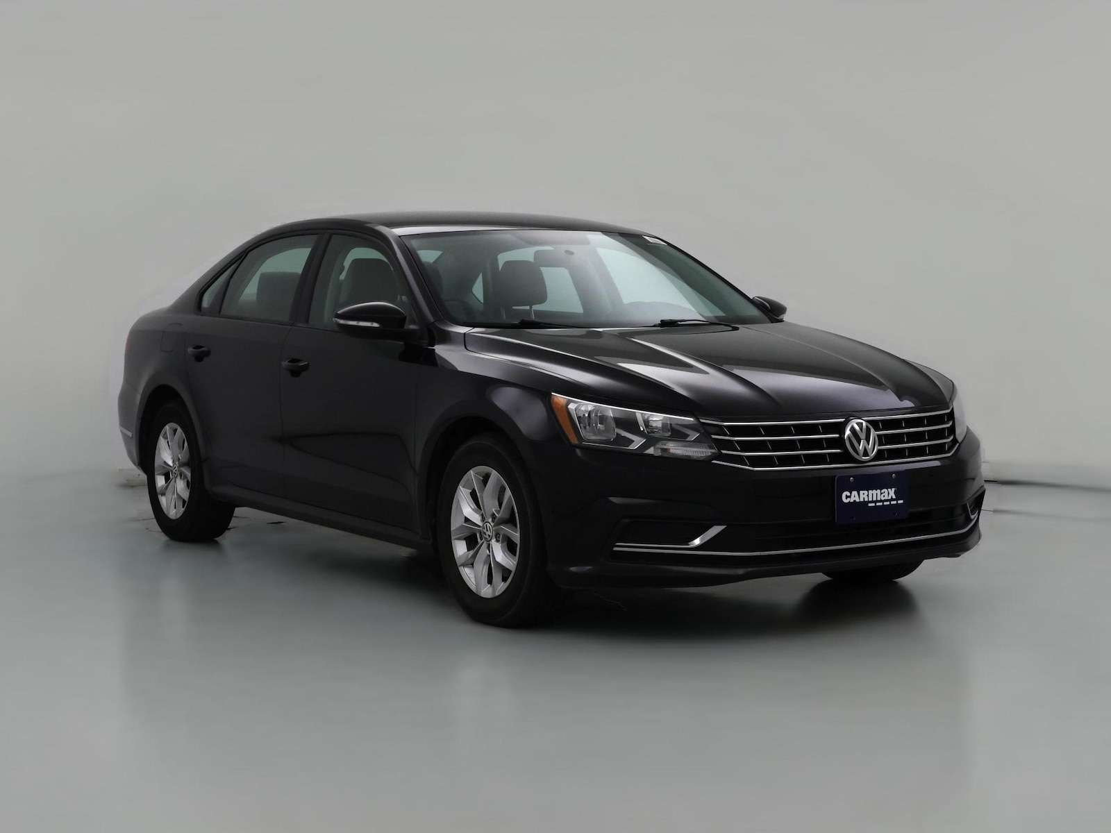 2018 Volkswagen Passat S