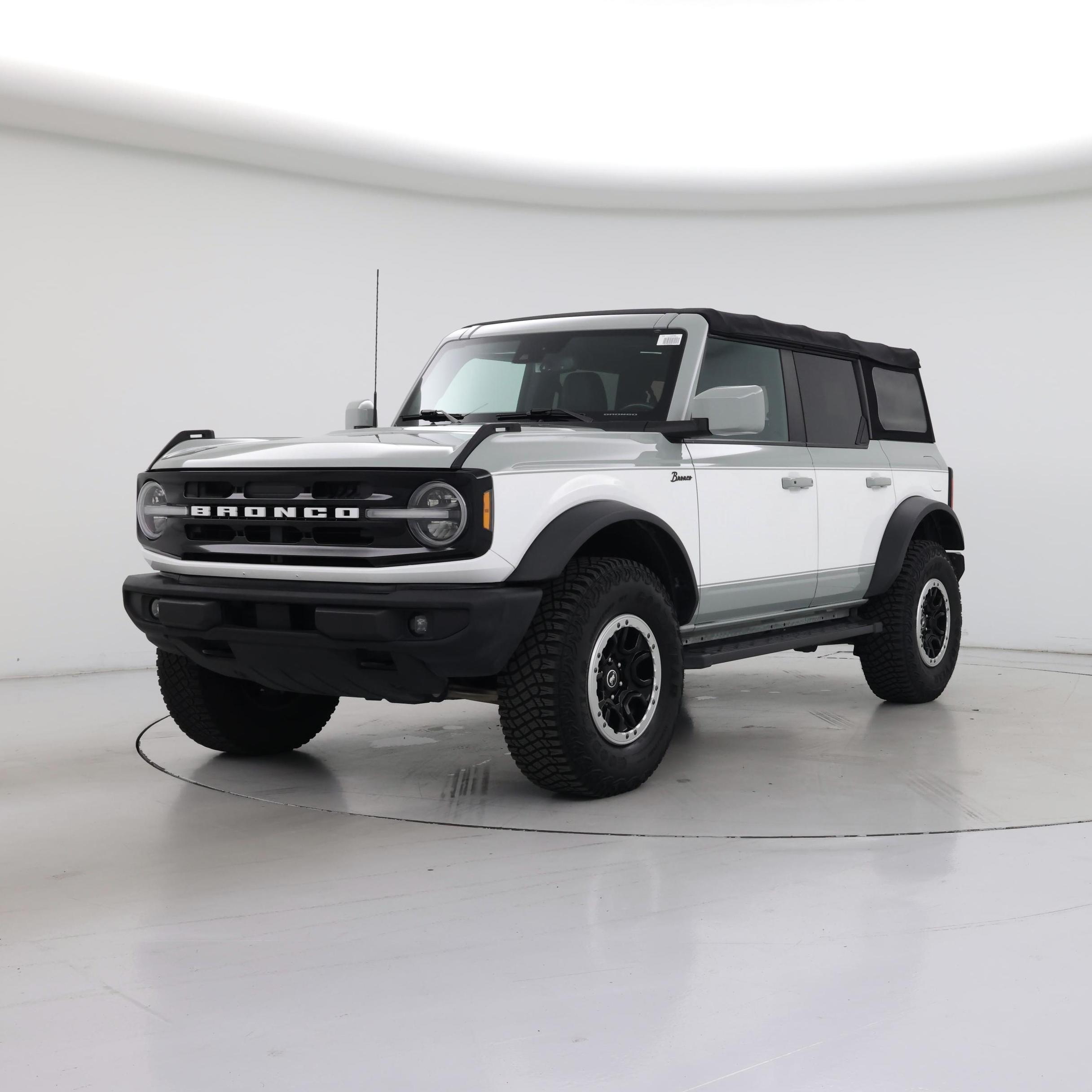 Thumbnail: 2021 Ford Bronco - 4