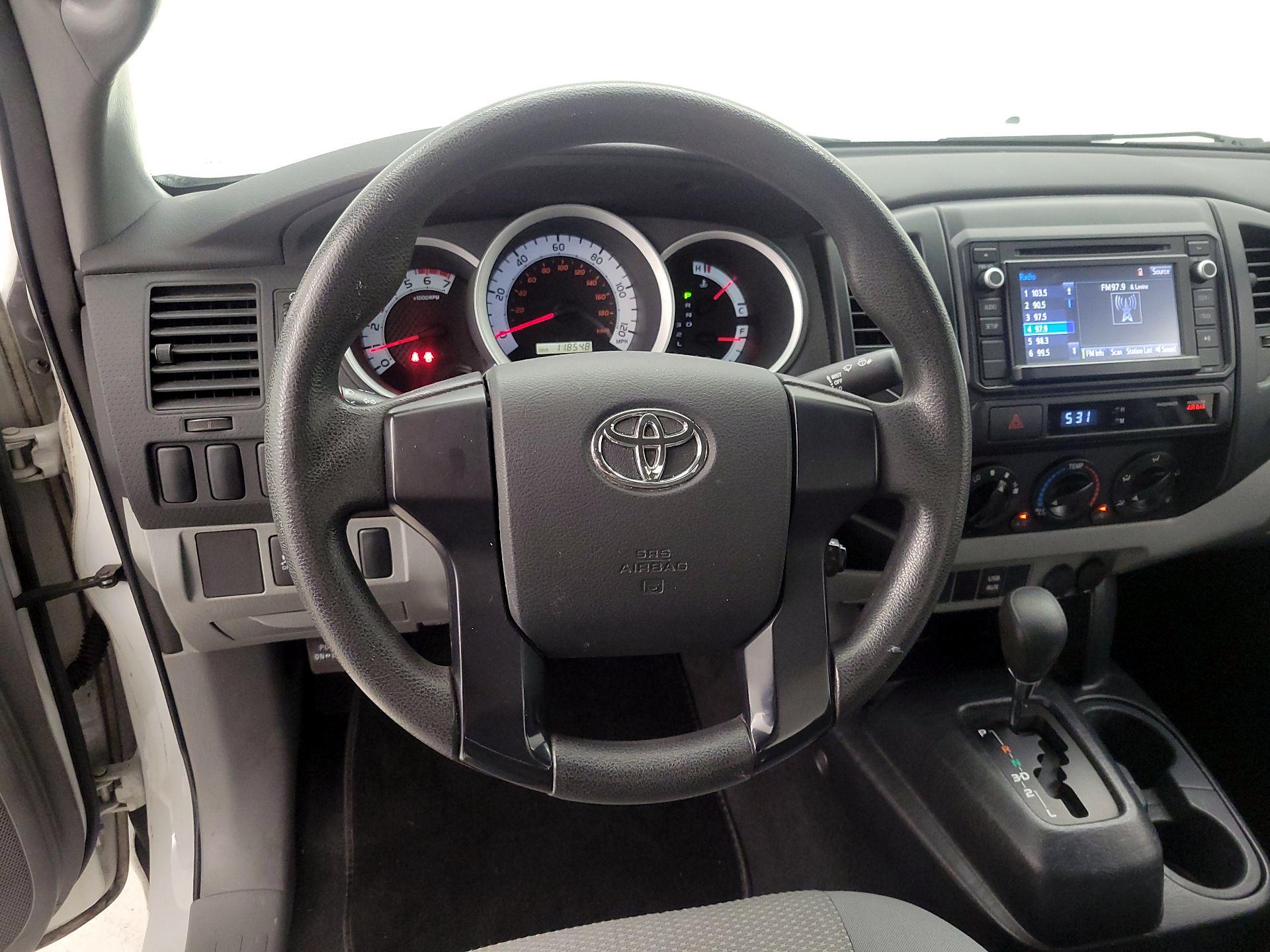 Thumbnail: 2014 Toyota Tacoma - 10