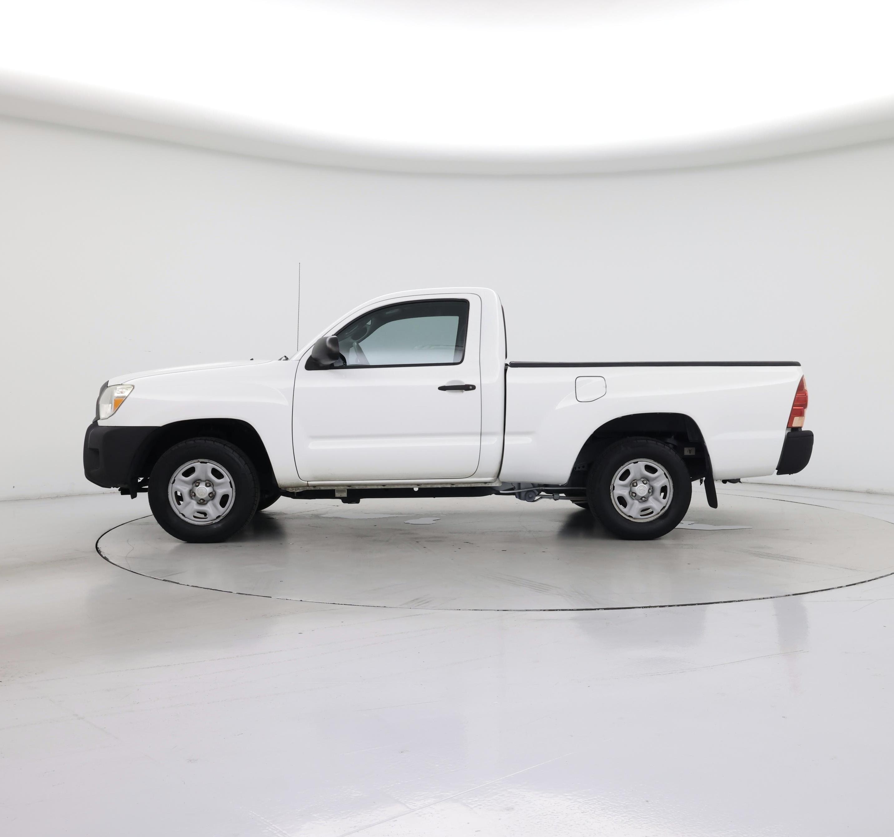 Thumbnail: 2014 Toyota Tacoma - 3