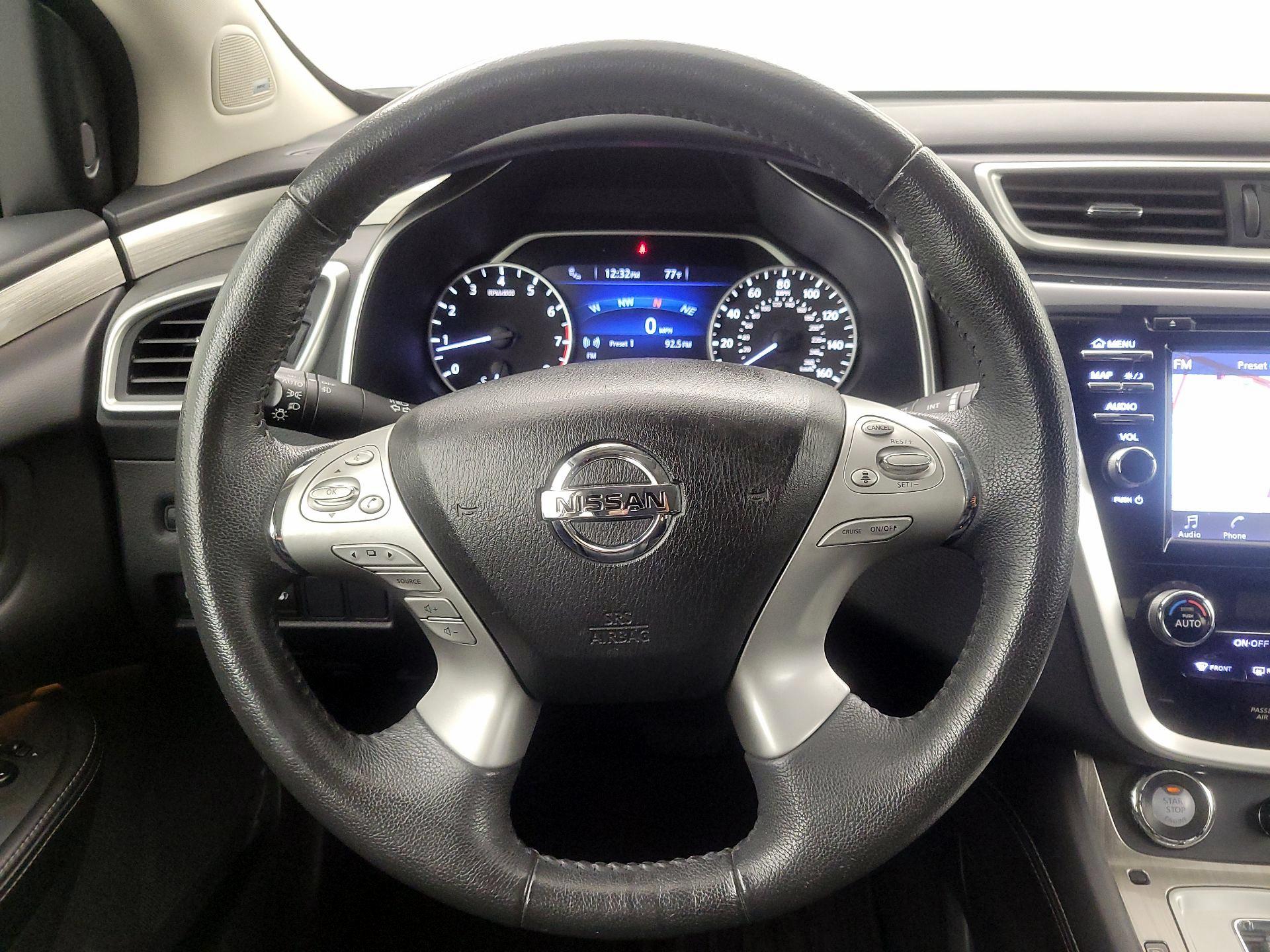 Thumbnail: 2016 Nissan Murano - 10