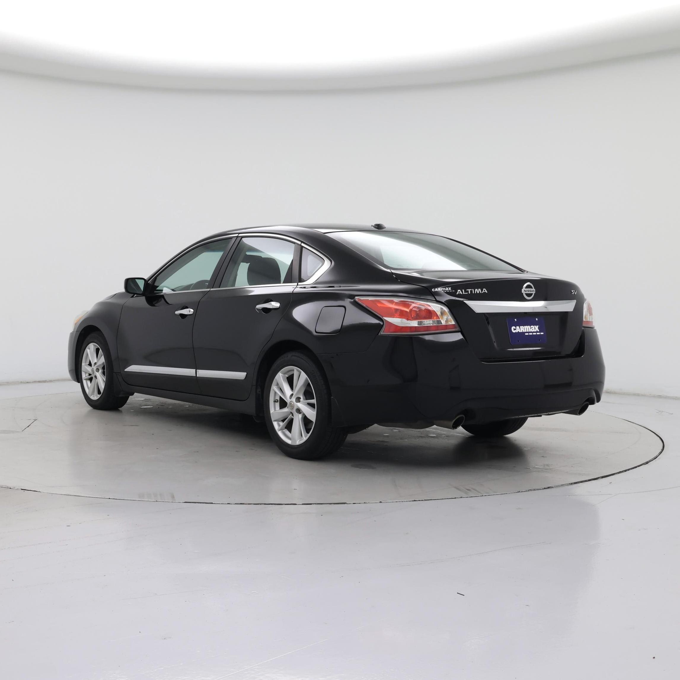 Thumbnail: 2015 Nissan Altima - 2