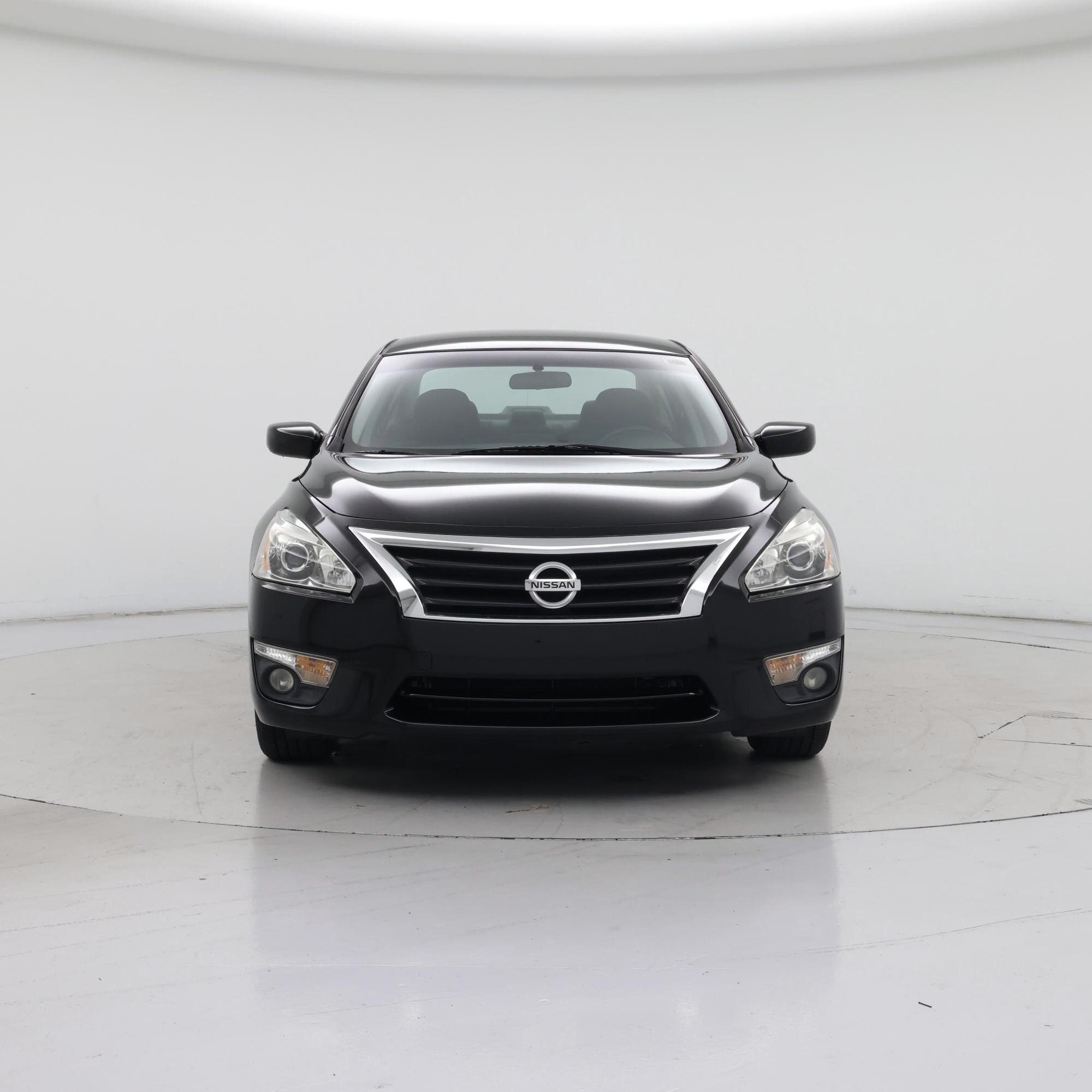Thumbnail: 2015 Nissan Altima - 5