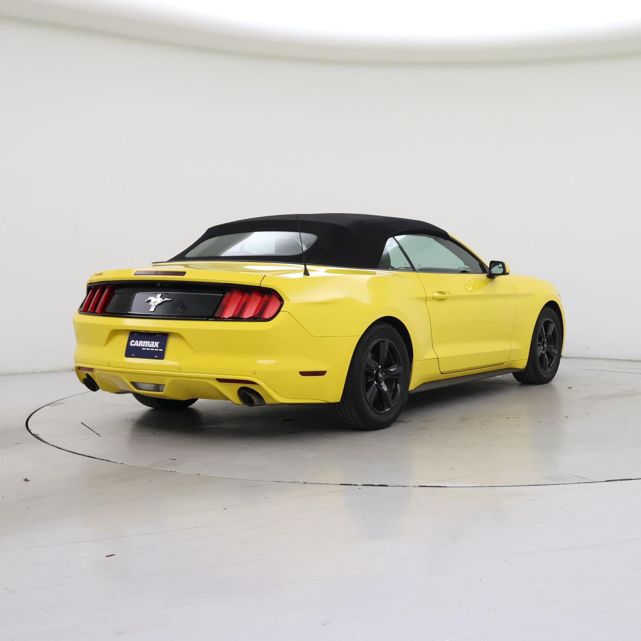 Thumbnail: 2016 Ford Mustang - 8