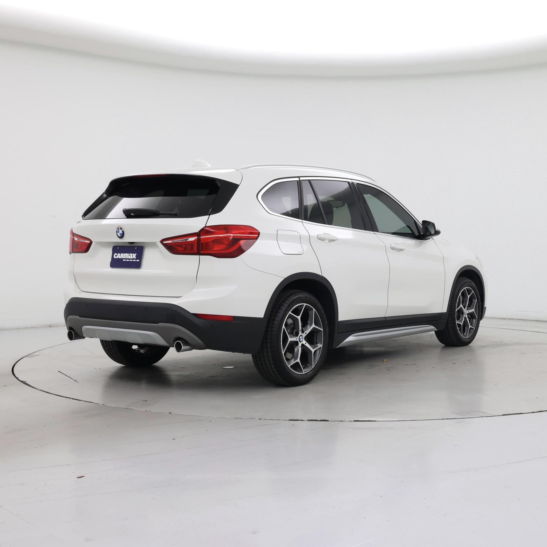 Thumbnail: 2019 BMW X1 - 8