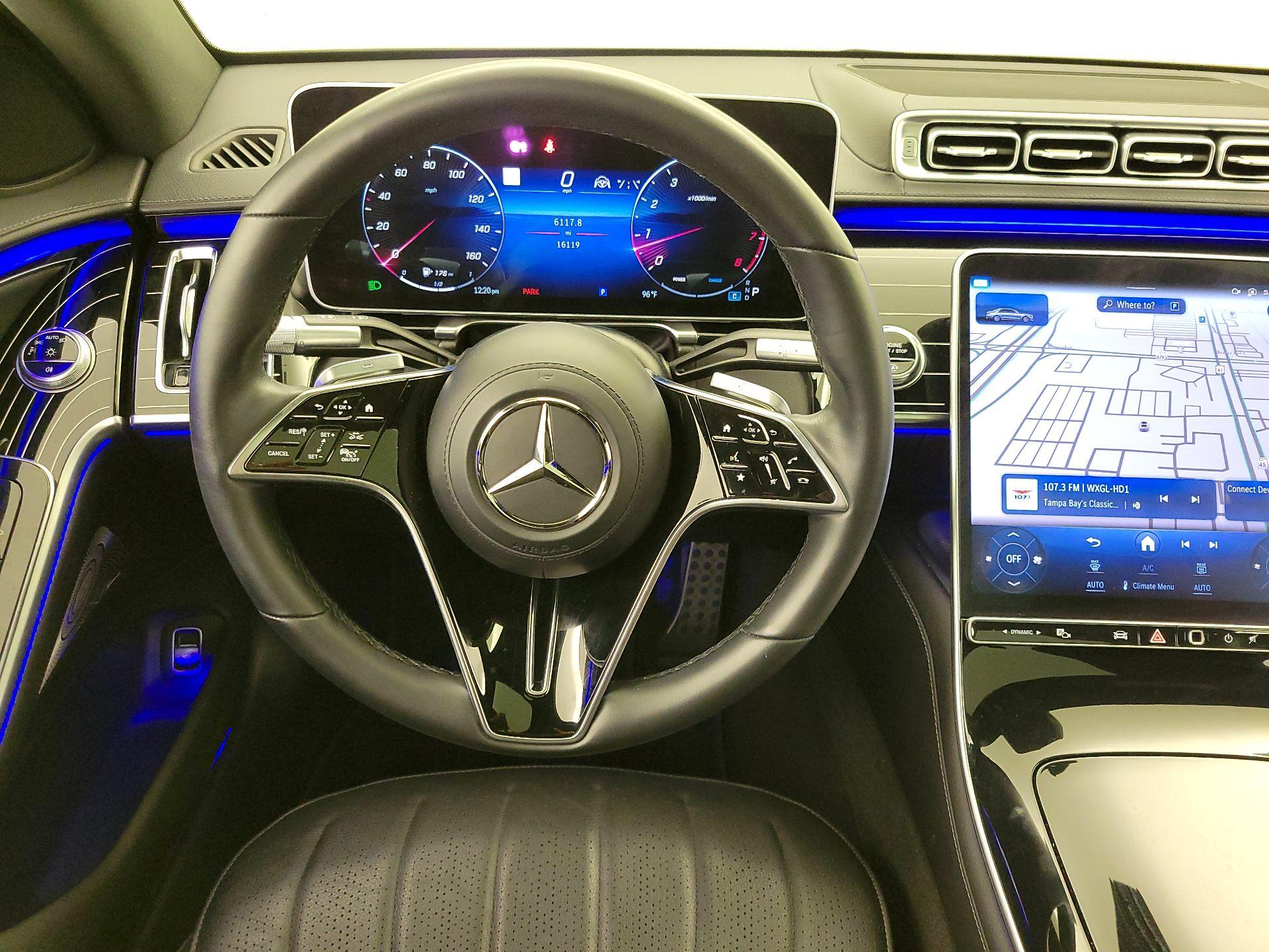 Thumbnail: 2023 Mercedes-Benz S-Class - 10