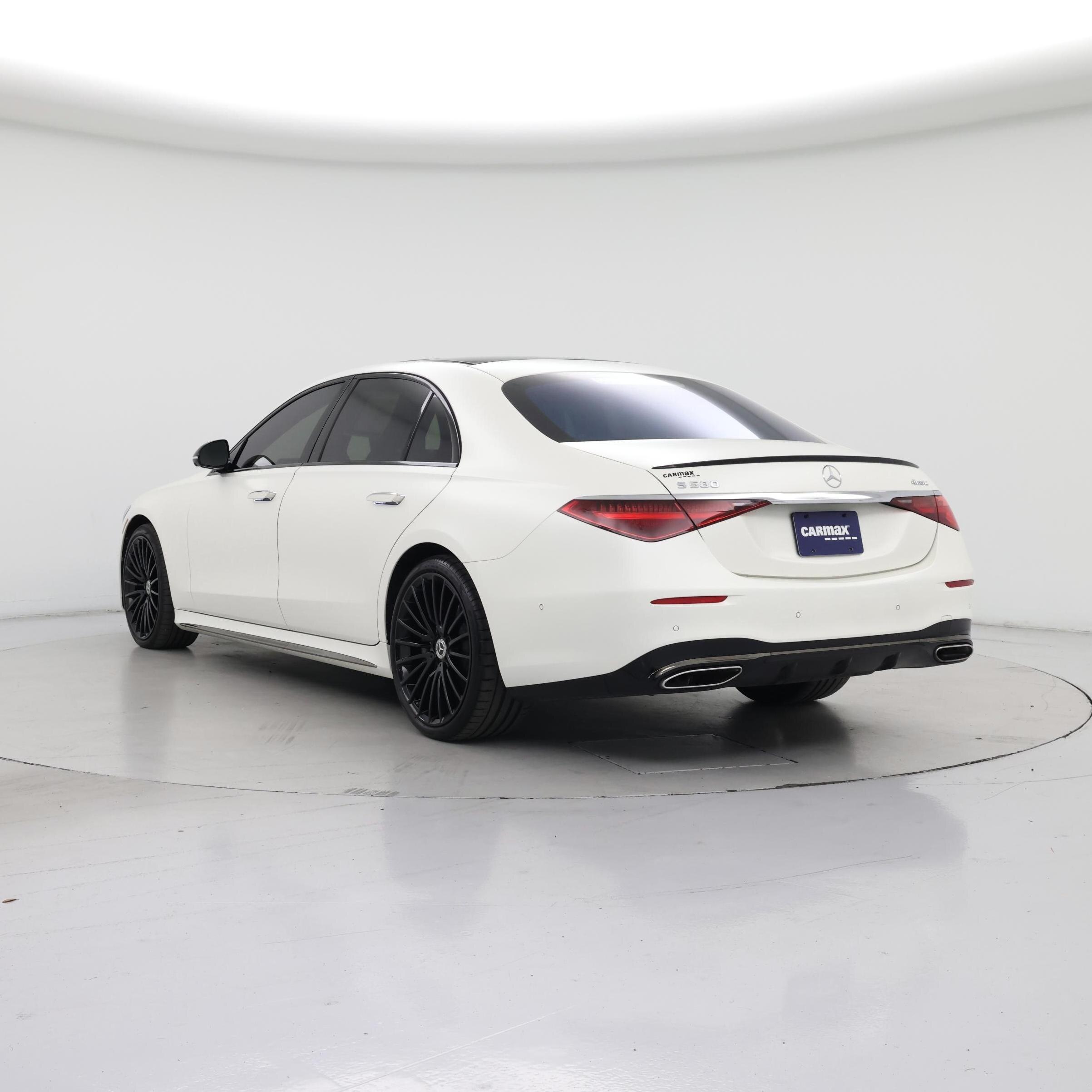 Thumbnail: 2023 Mercedes-Benz S-Class - 2