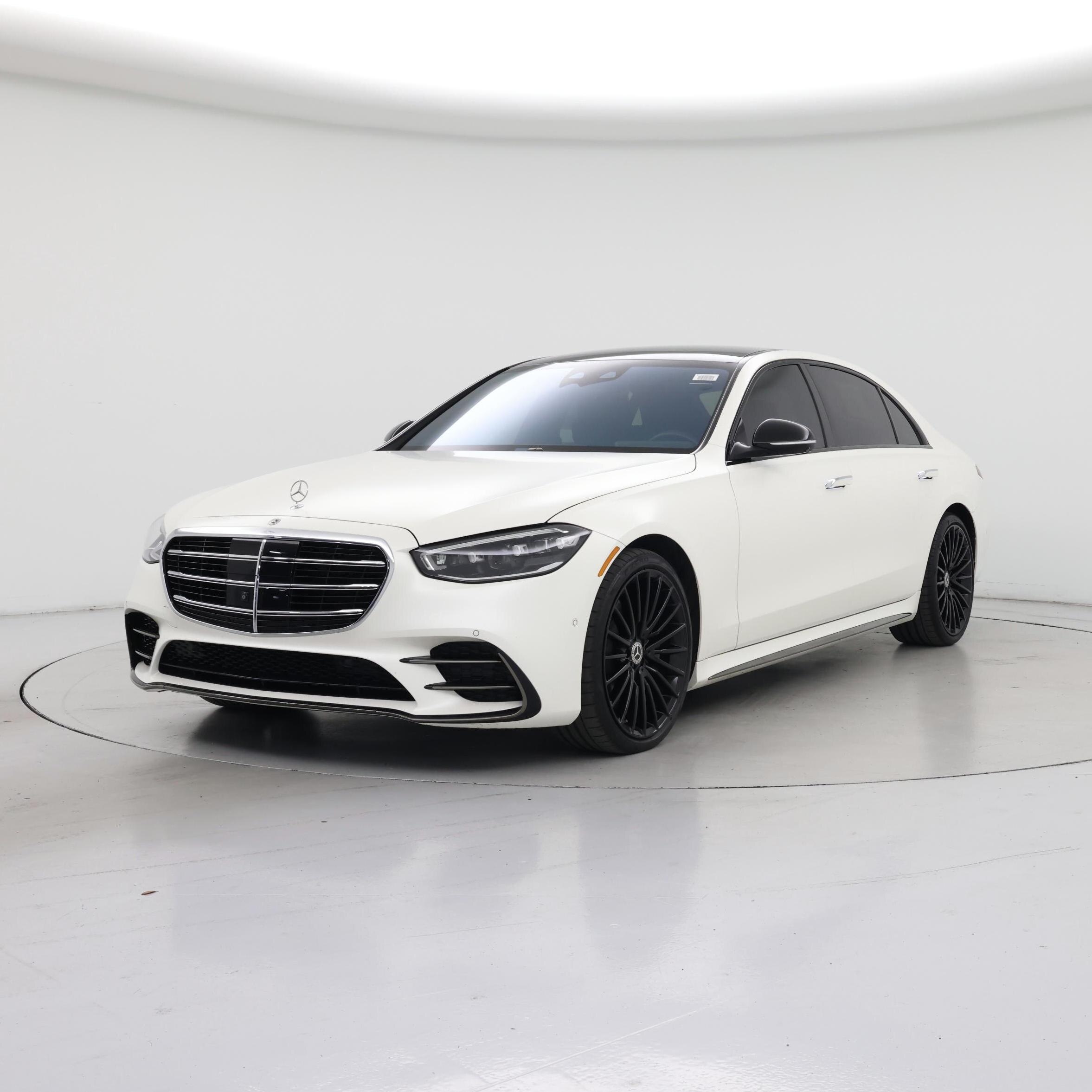 Thumbnail: 2023 Mercedes-Benz S-Class - 4