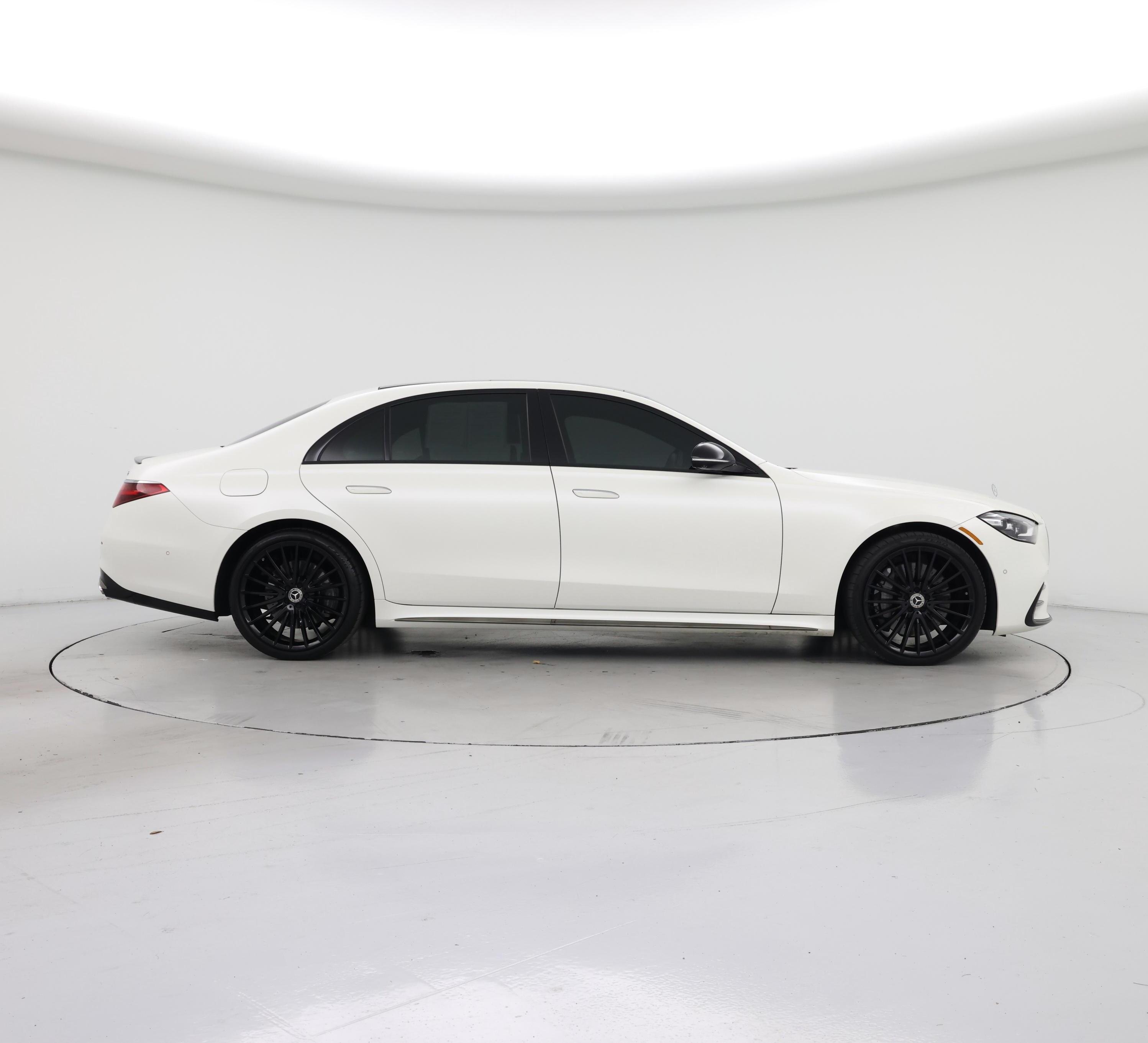 Thumbnail: 2023 Mercedes-Benz S-Class - 7