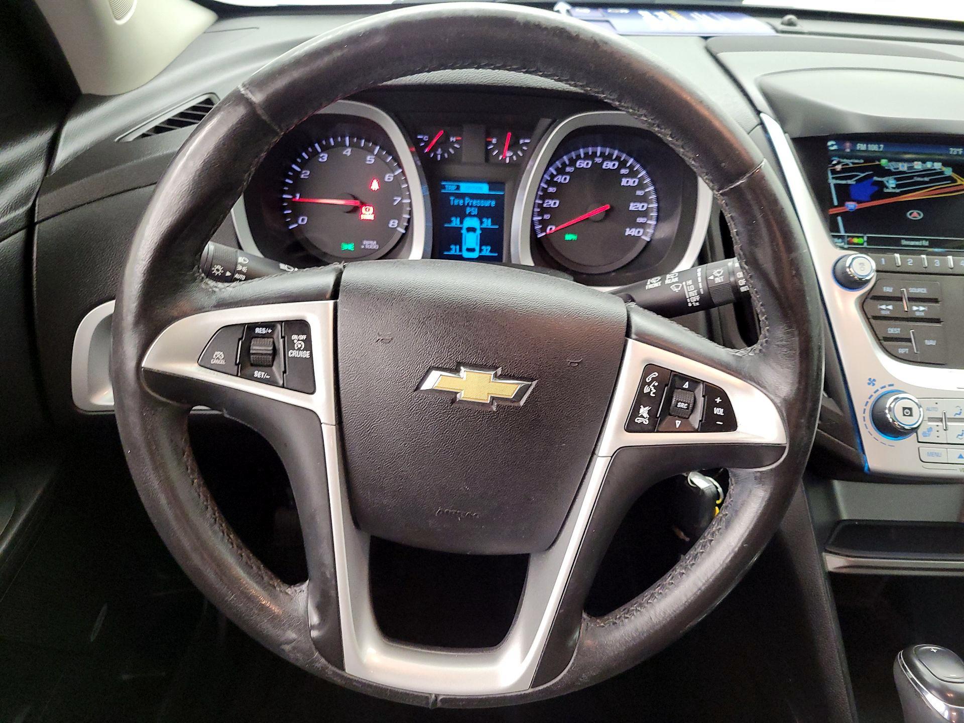 Thumbnail: 2017 Chevrolet Equinox - 10