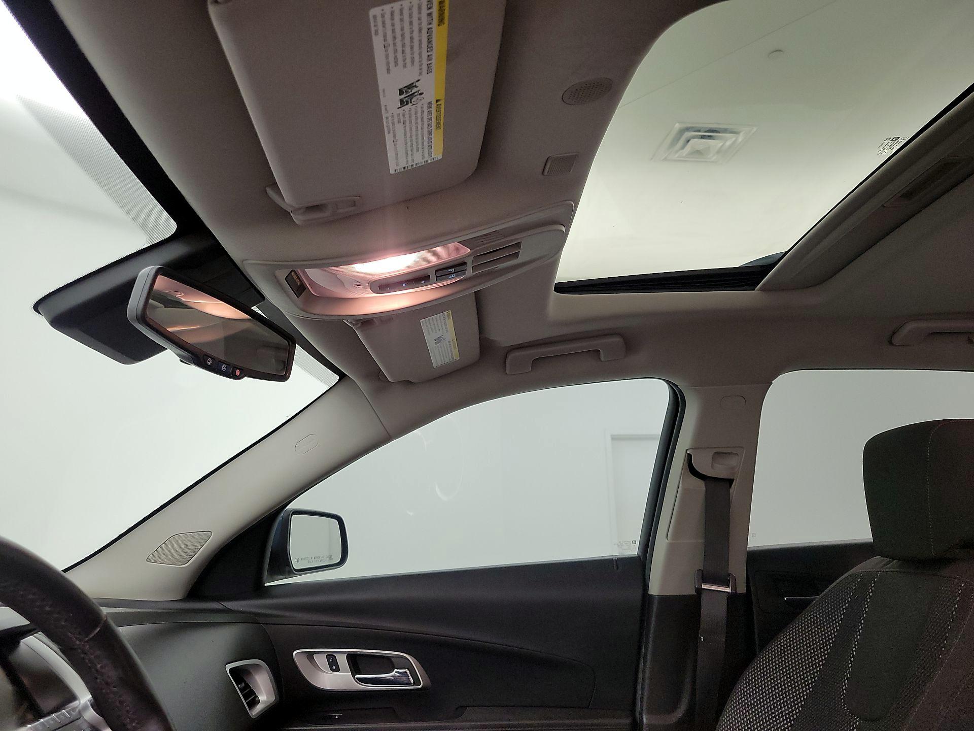 Thumbnail: 2017 Chevrolet Equinox - 19