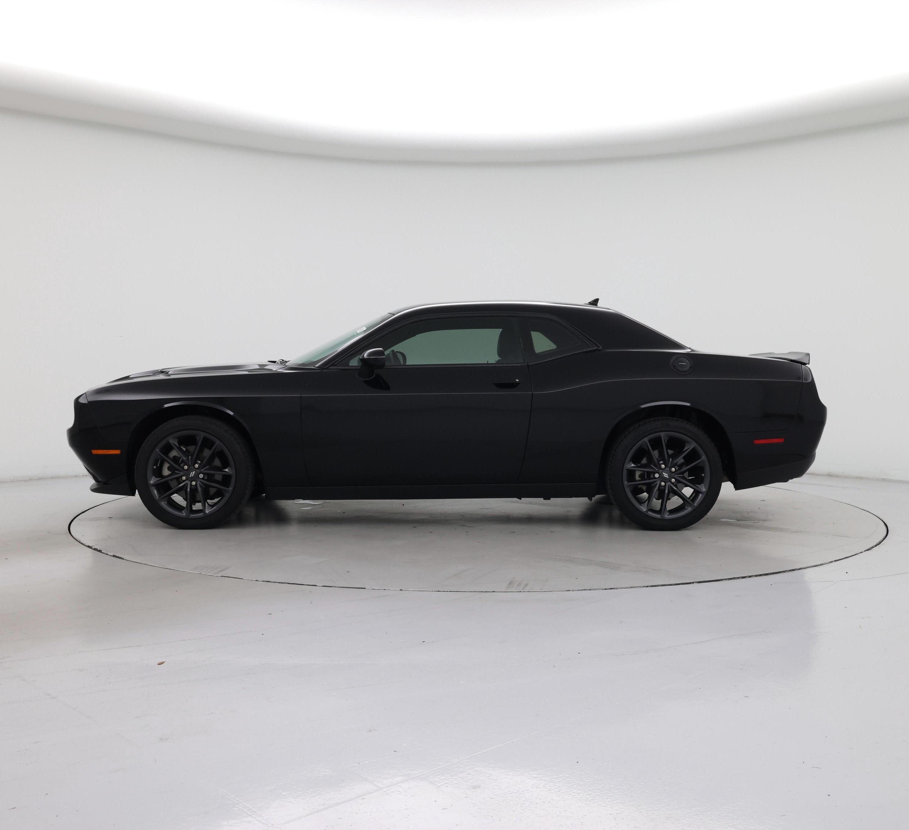 Thumbnail: 2022 Dodge Challenger - 3