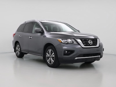 Gray 2019 Nissan Pathfinder SV