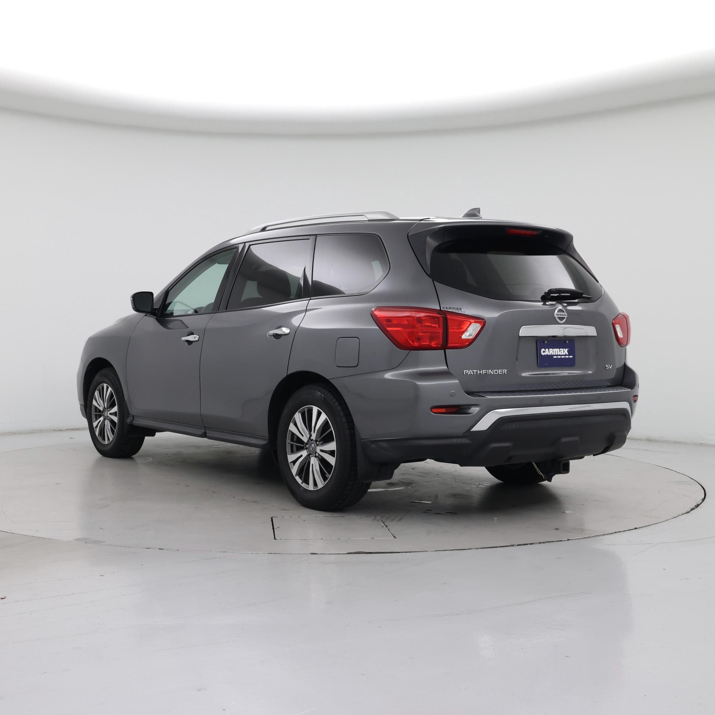 Thumbnail: 2019 Nissan Pathfinder - 2