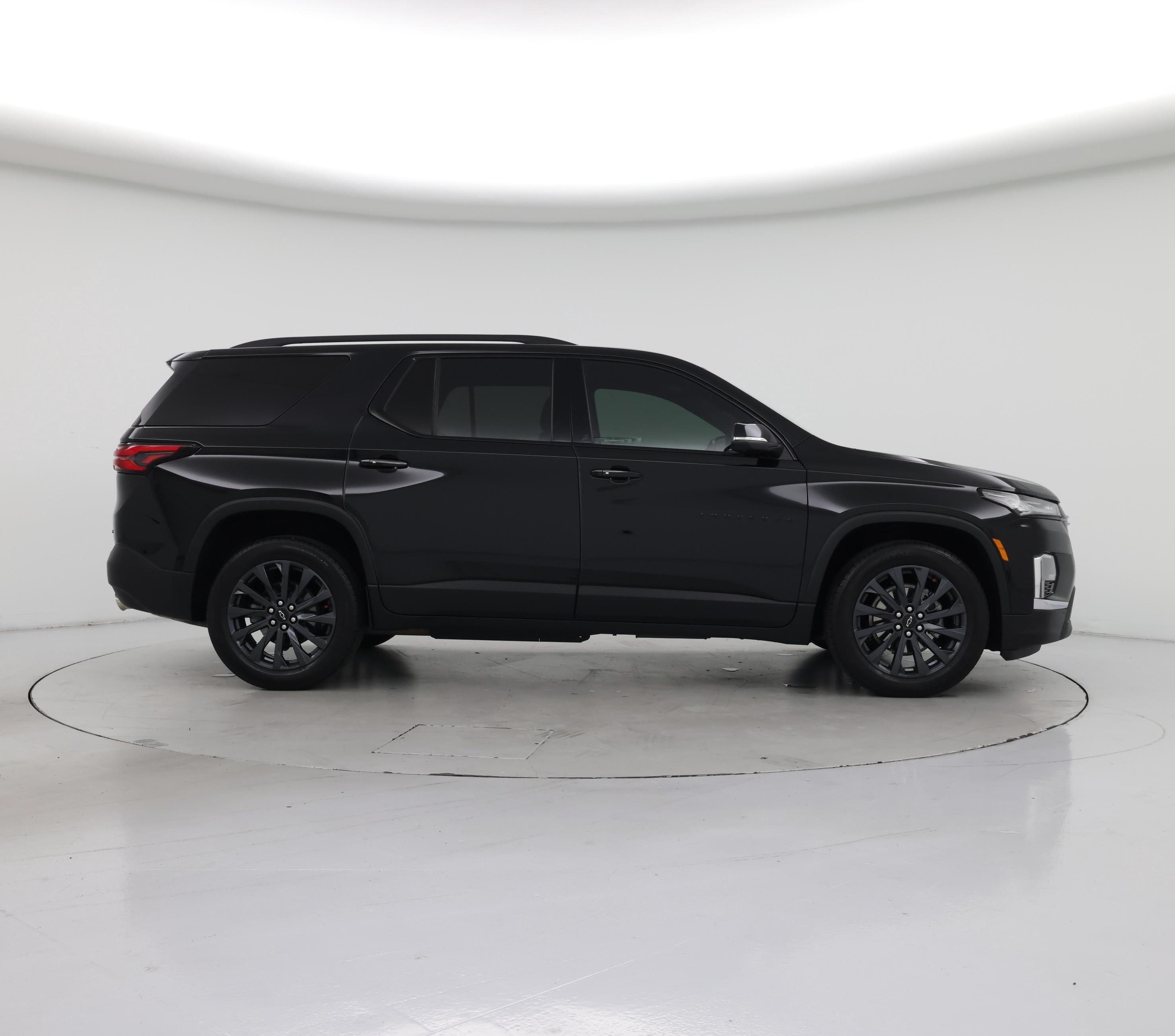 Thumbnail: 2022 Chevrolet Traverse - 7