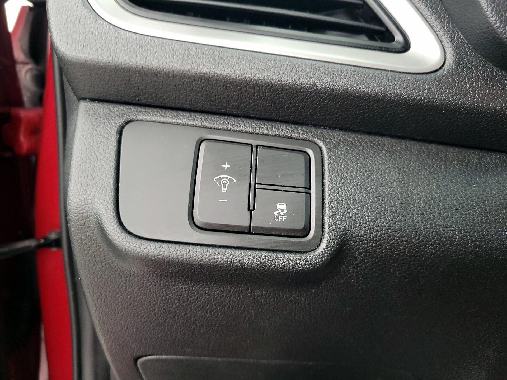 Thumbnail: 2019 Hyundai Accent - 13