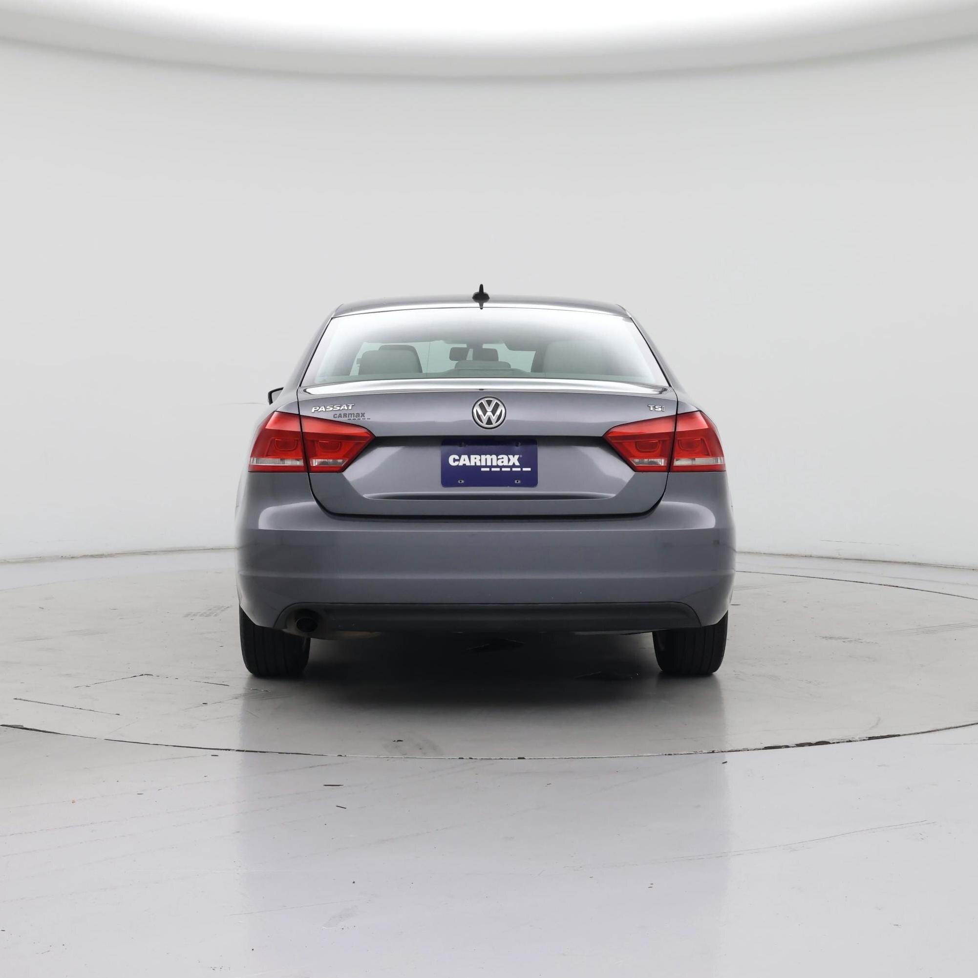 Thumbnail: 2015 Volkswagen Passat - 6