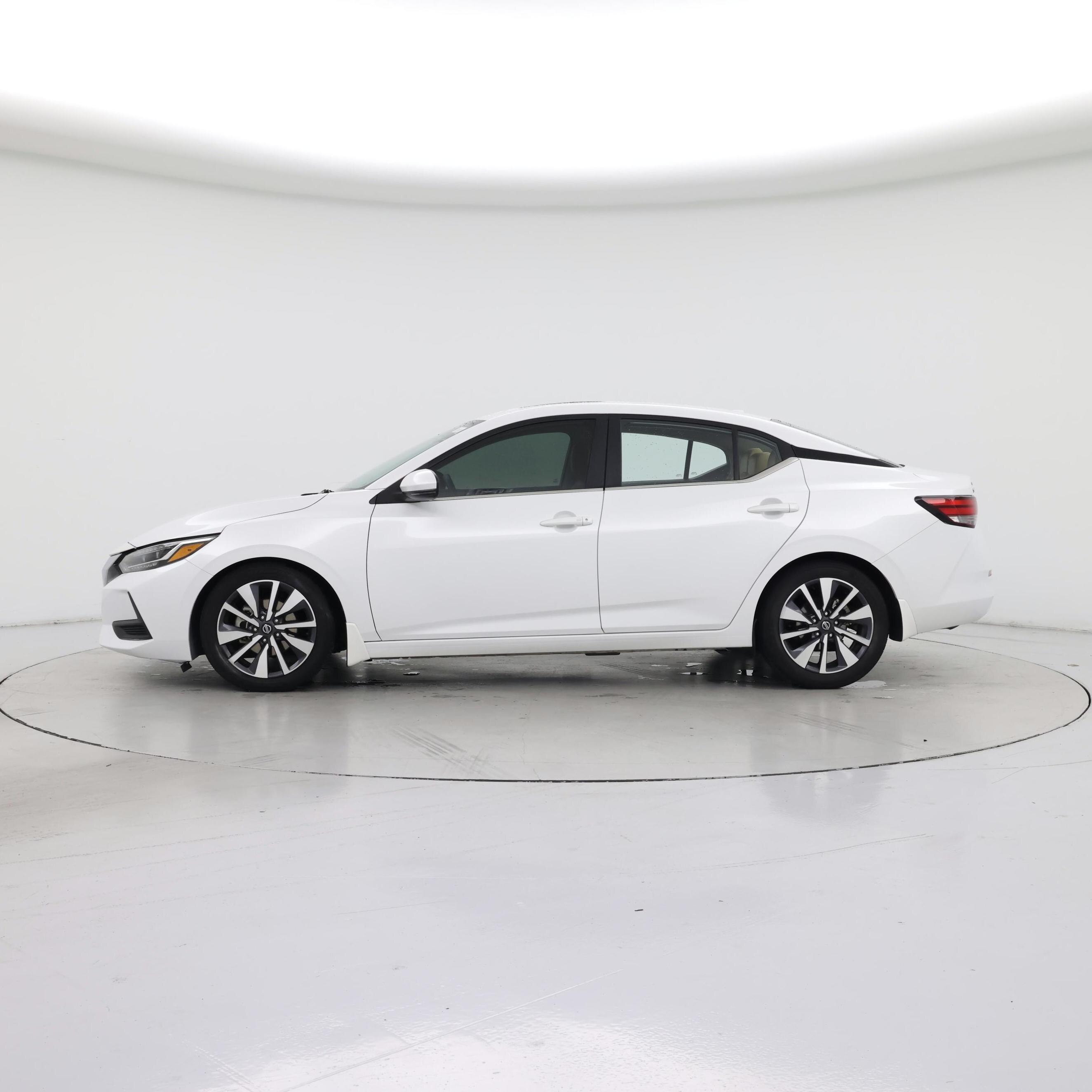 Thumbnail: 2020 Nissan Sentra - 3