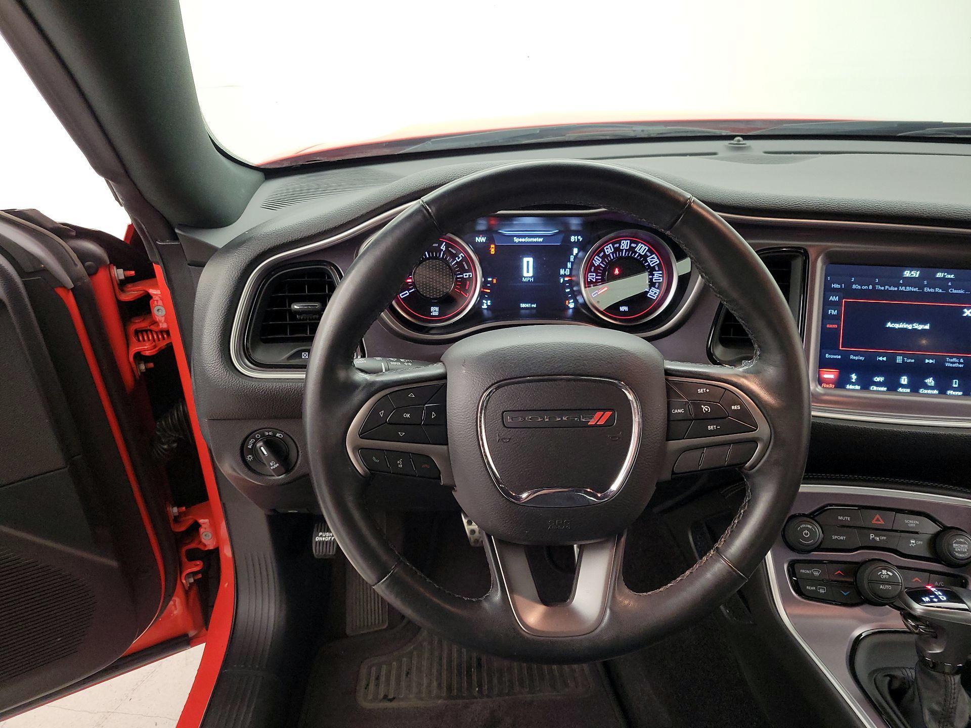 Thumbnail: 2019 Dodge Challenger - 10
