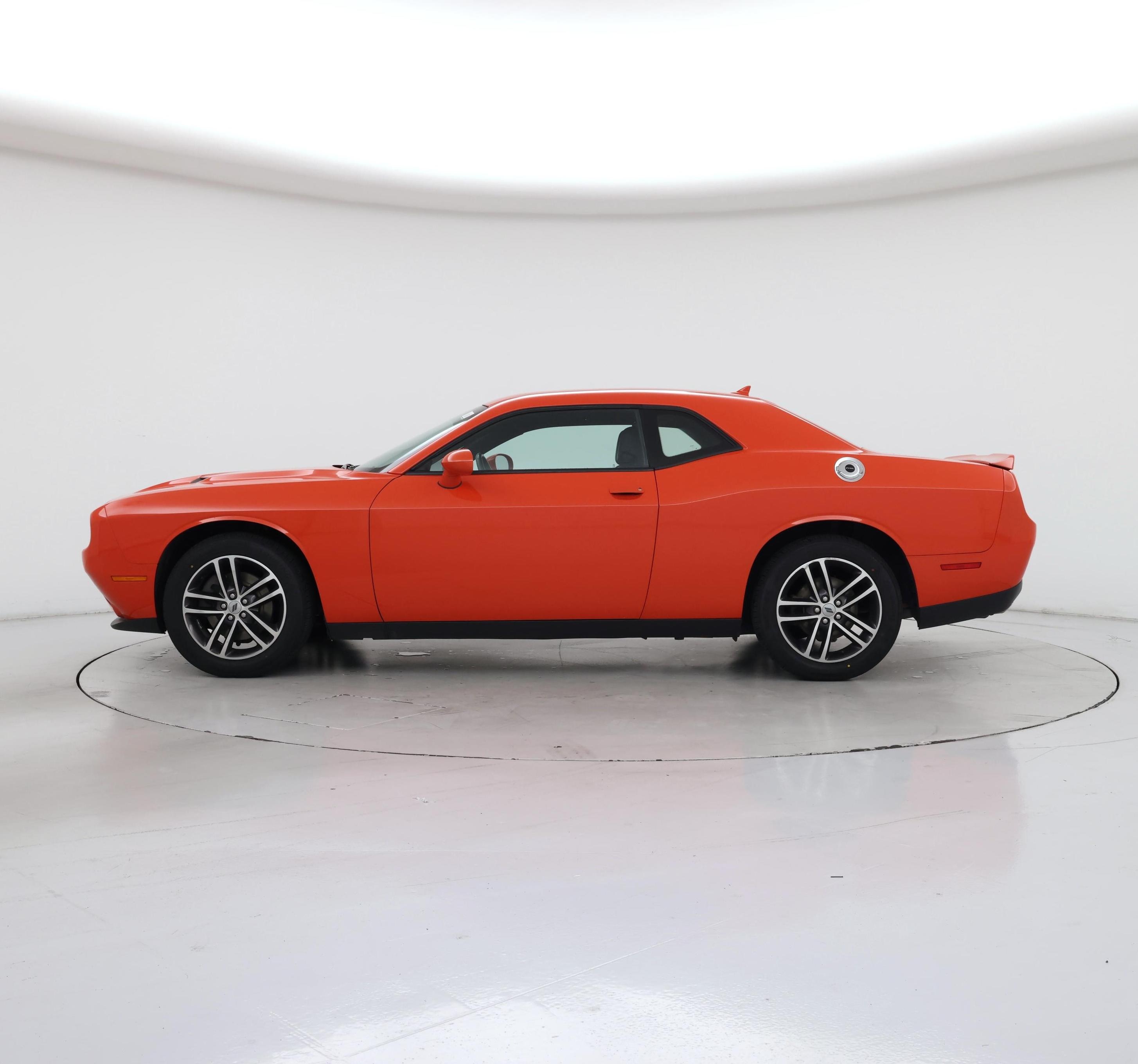 Thumbnail: 2019 Dodge Challenger - 3