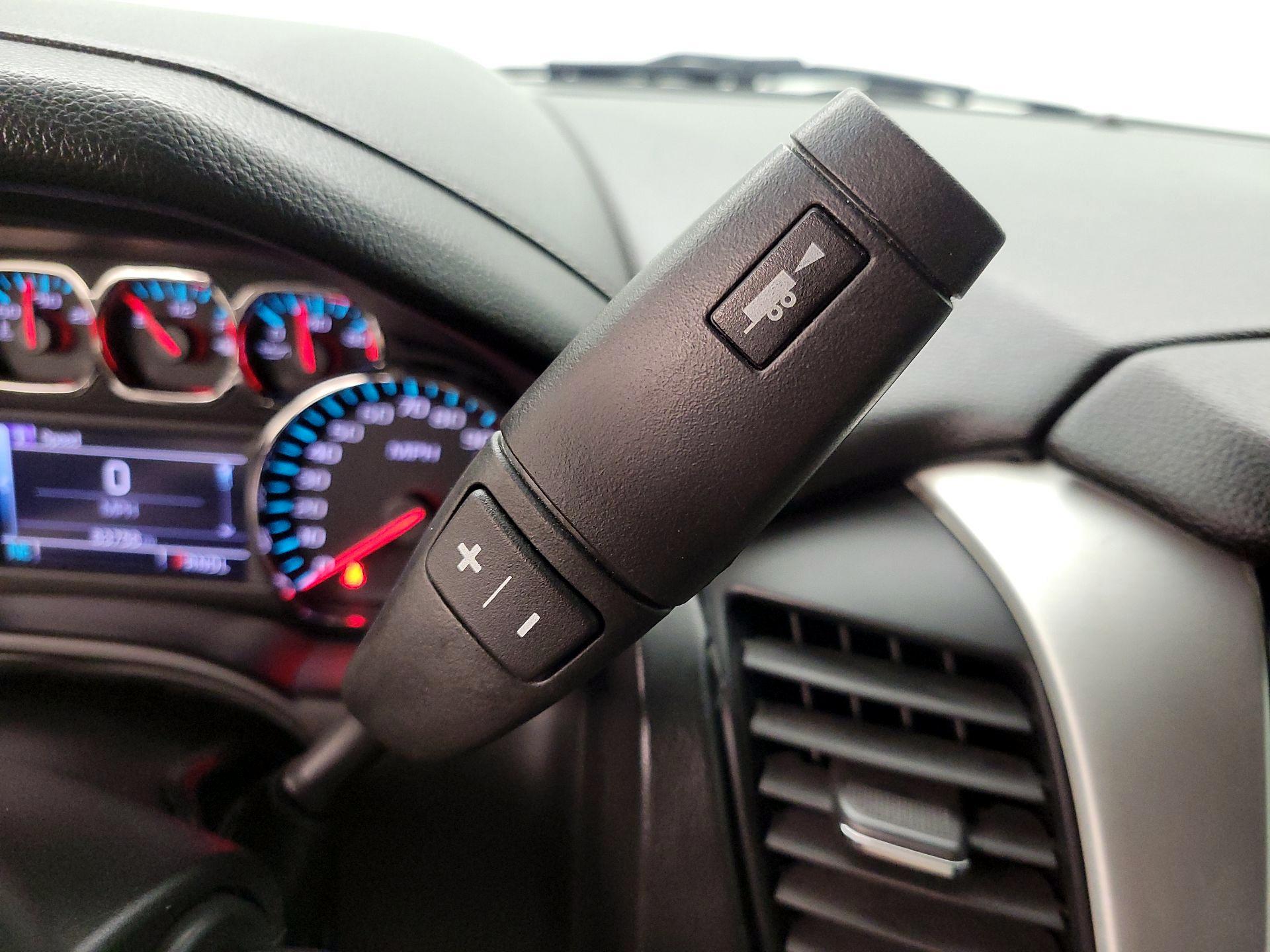 Thumbnail: 2018 GMC Yukon - 17