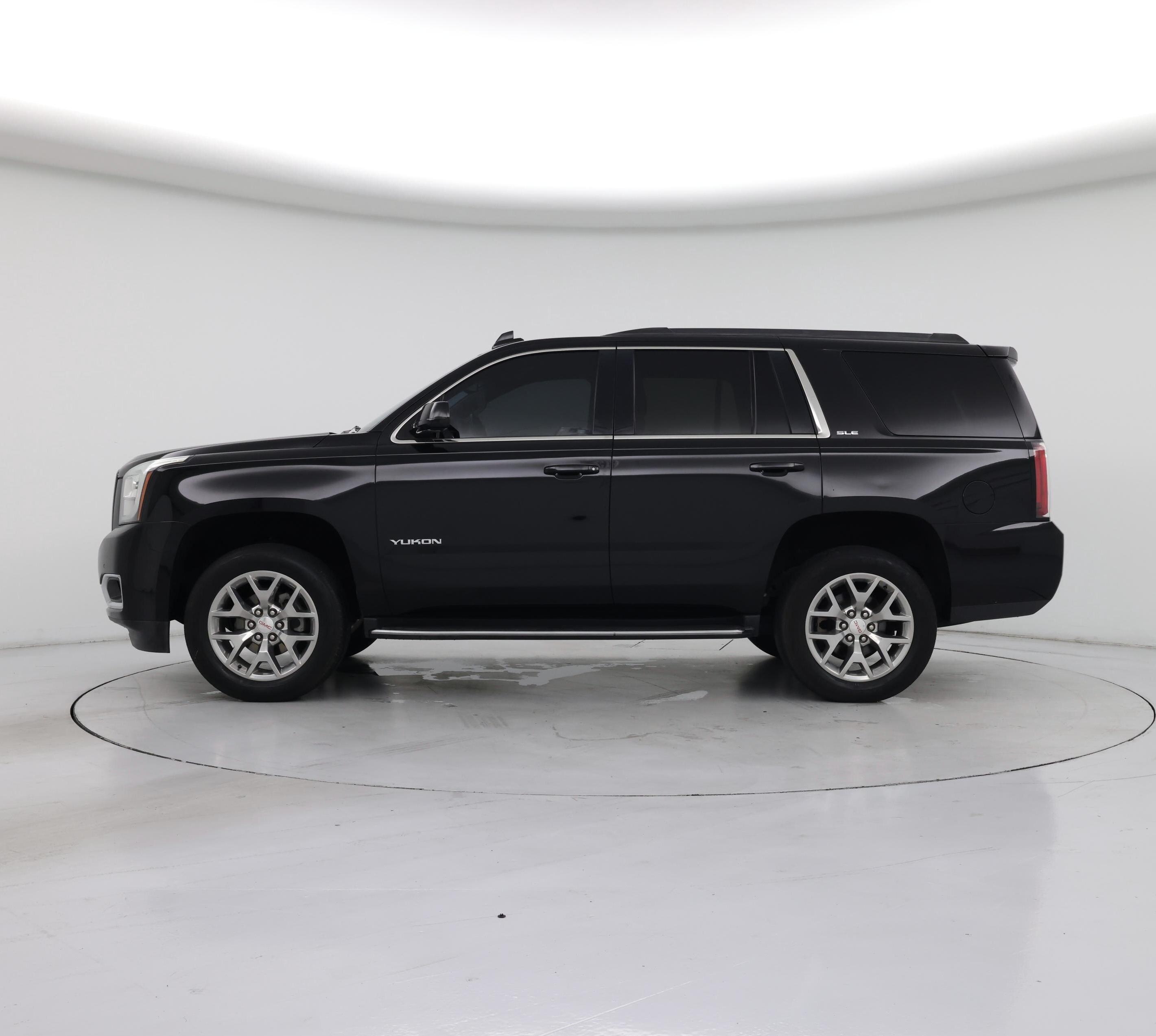 Thumbnail: 2018 GMC Yukon - 3