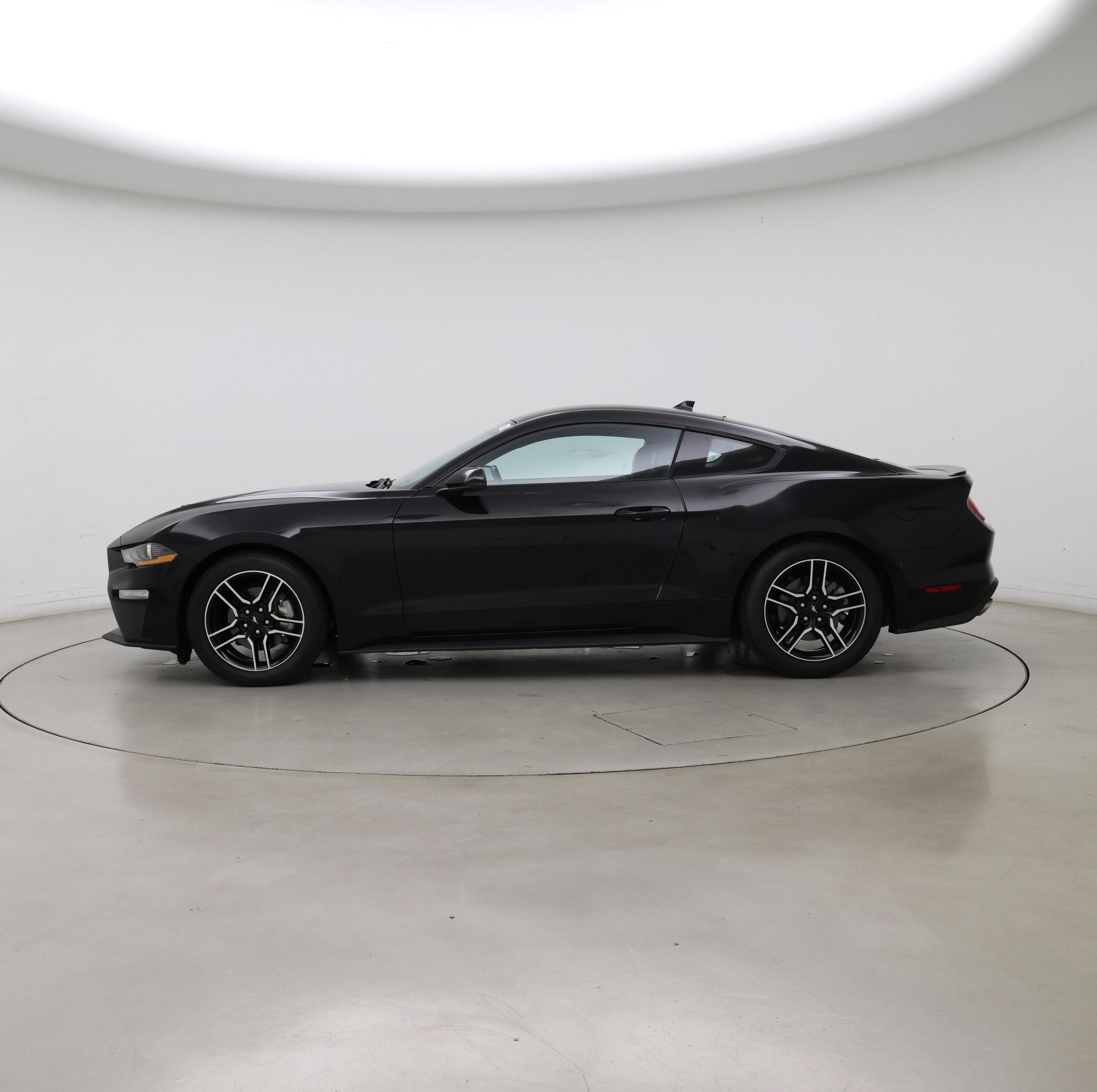 Thumbnail: 2020 Ford Mustang - 3