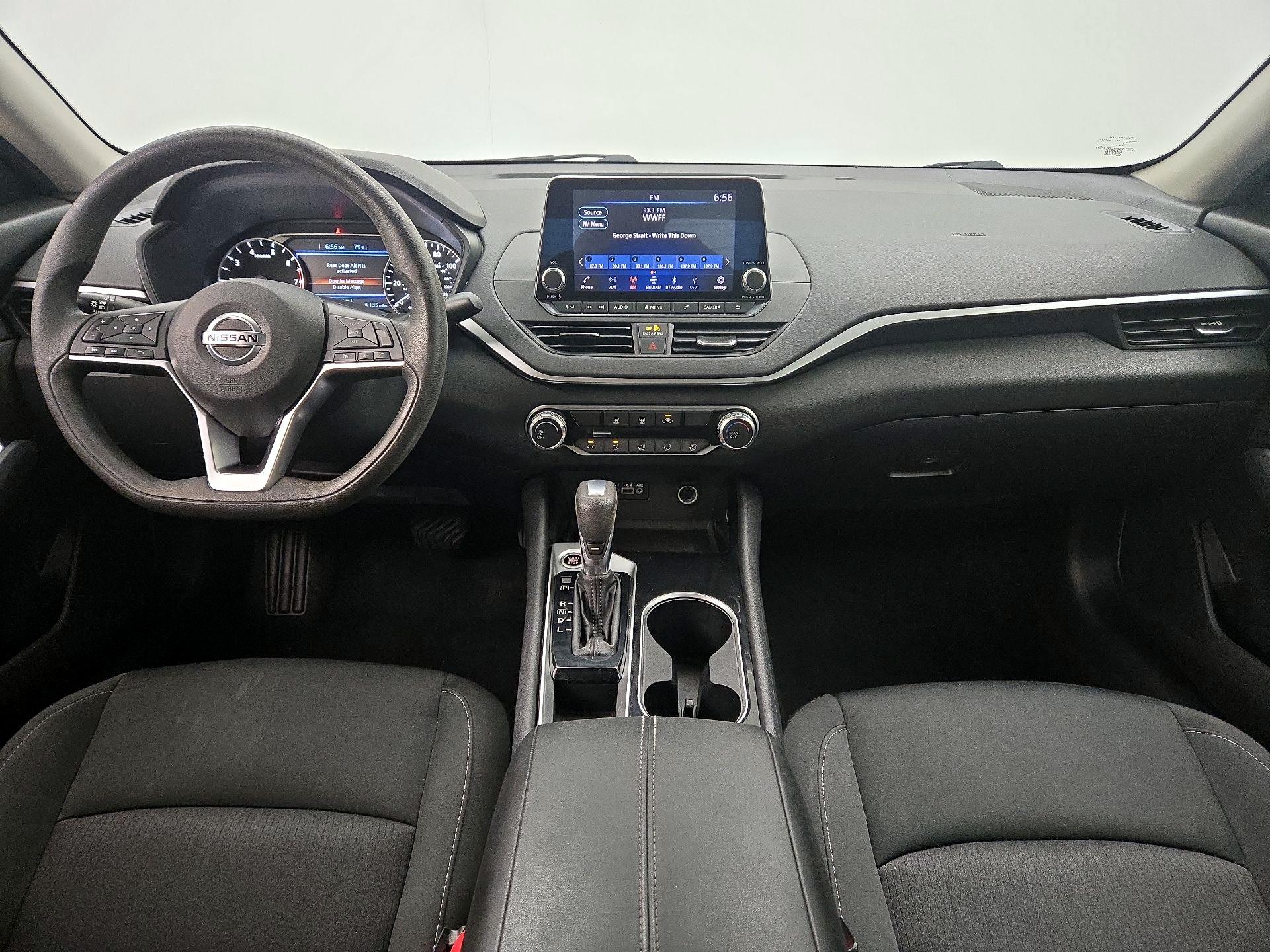 Thumbnail: 2021 Nissan Altima - 9