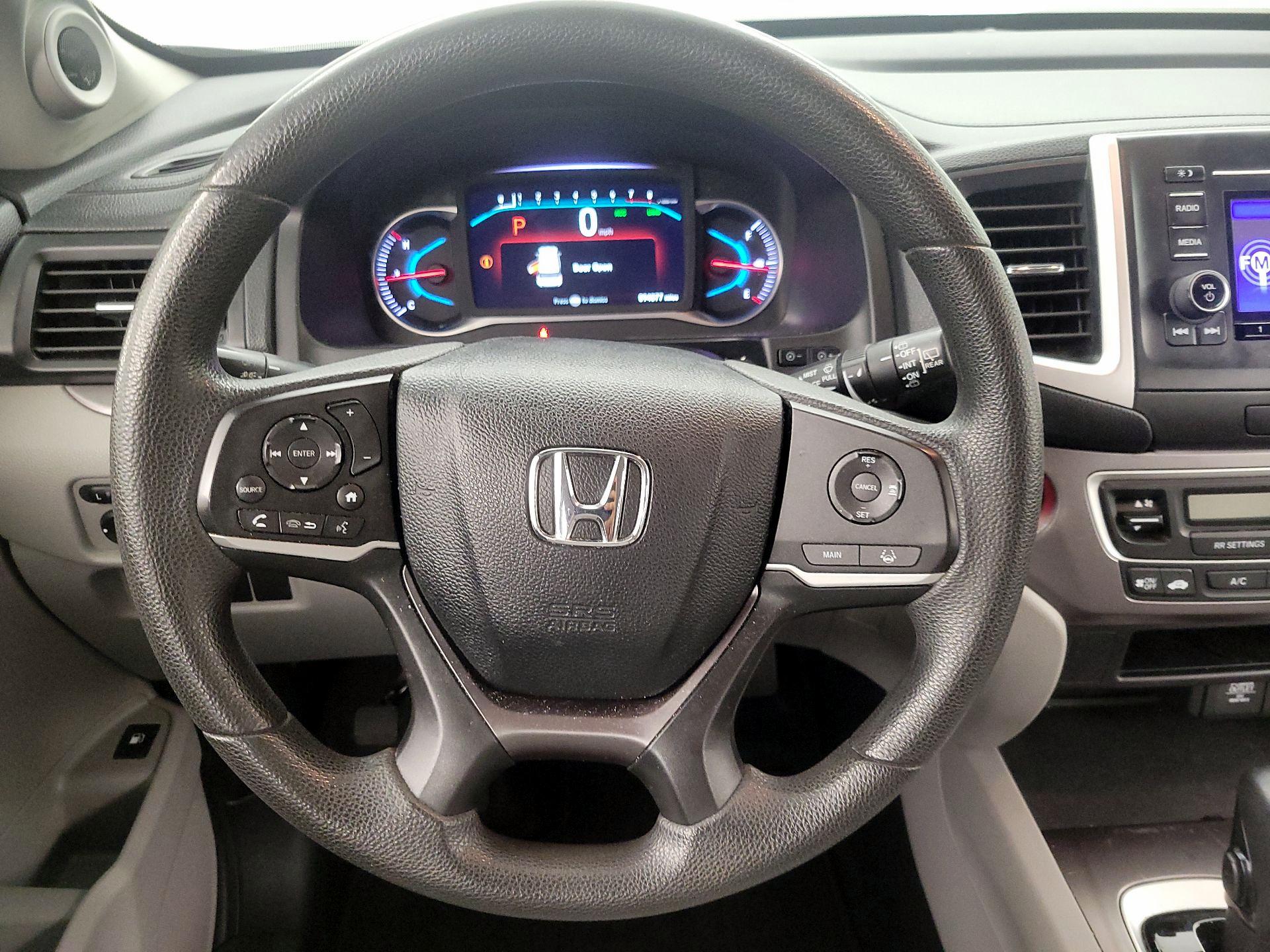 Thumbnail: 2019 Honda Pilot - 10
