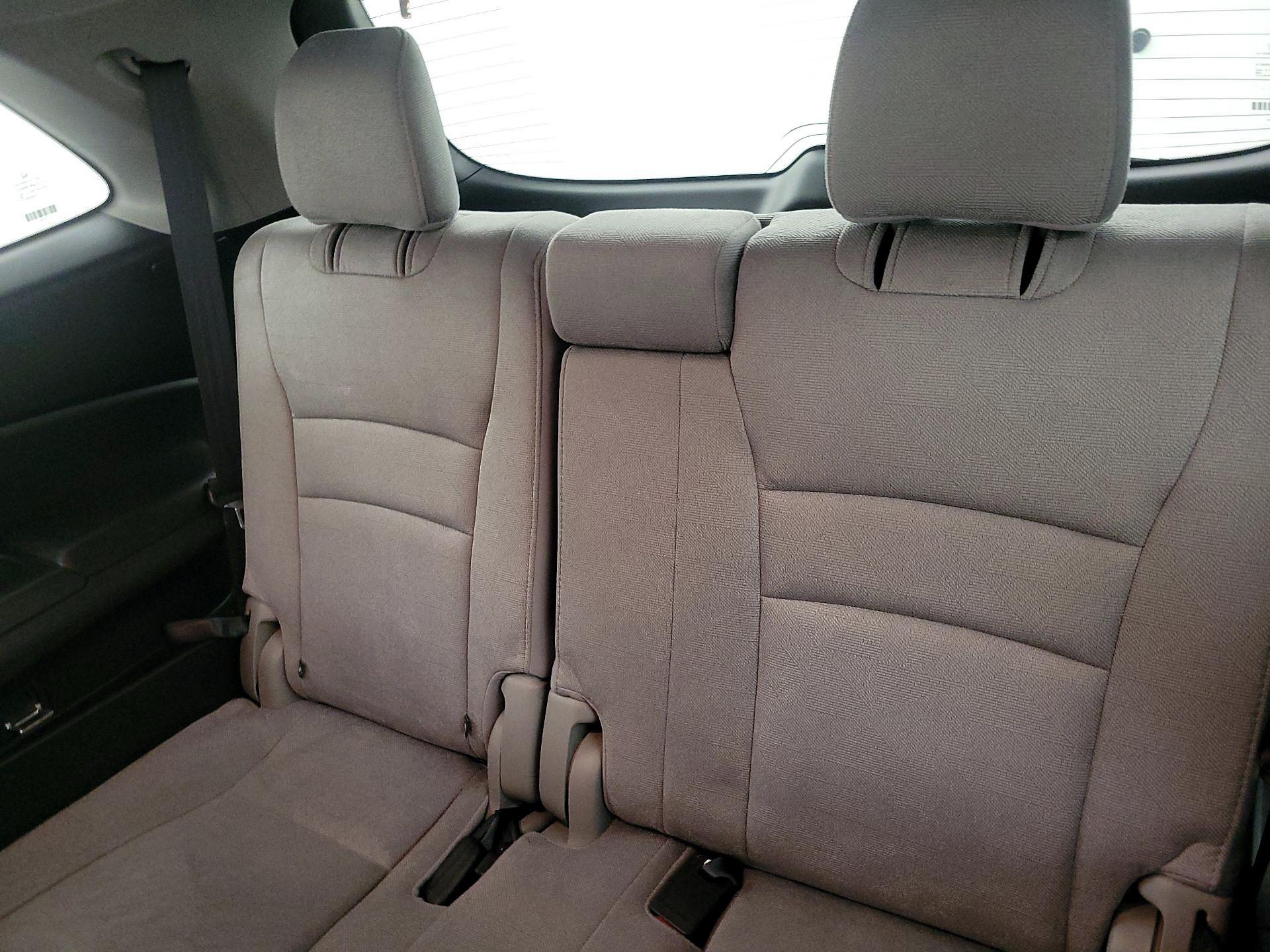 Thumbnail: 2019 Honda Pilot - 20