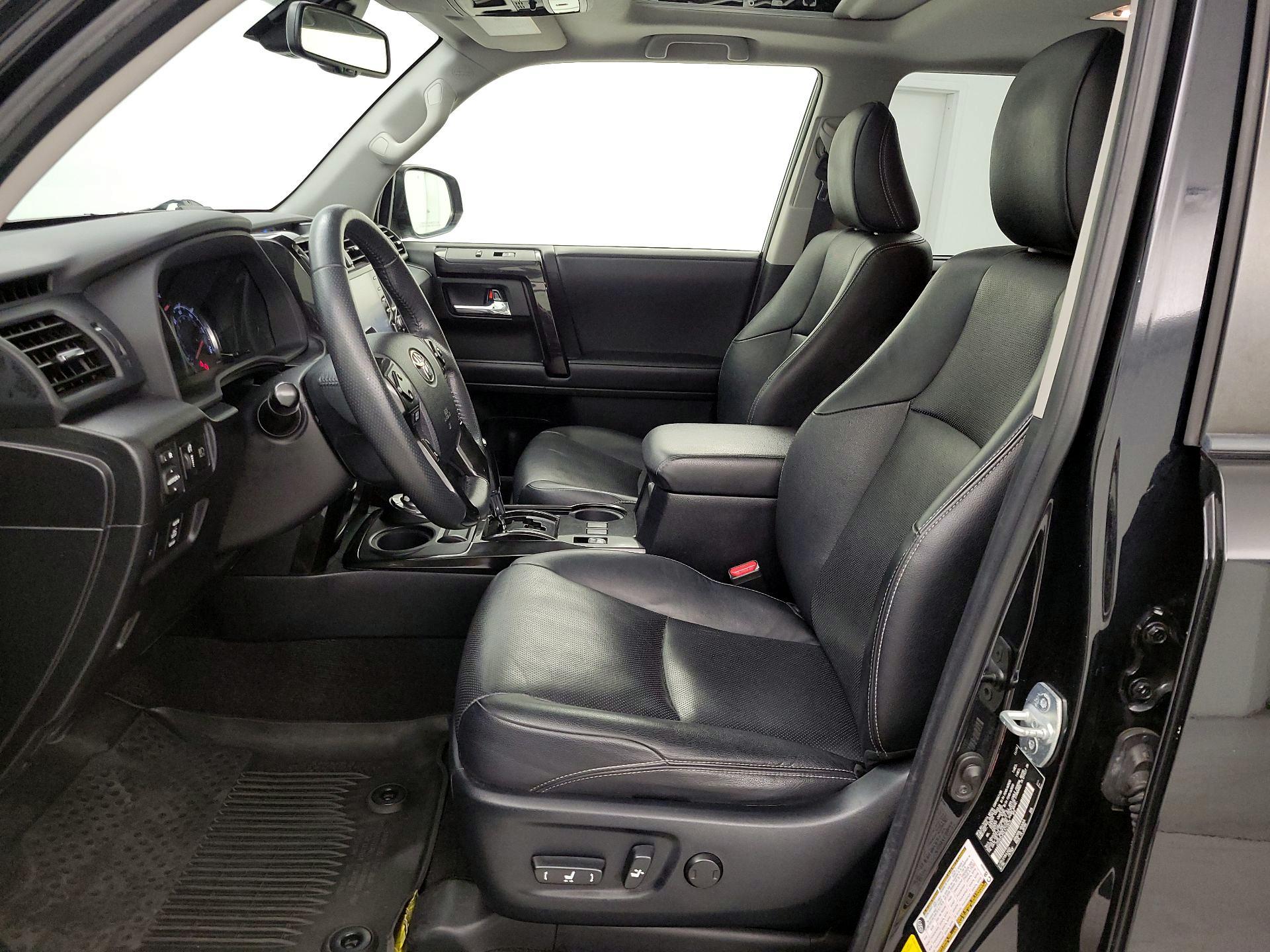 Thumbnail: 2020 Toyota 4Runner - 11