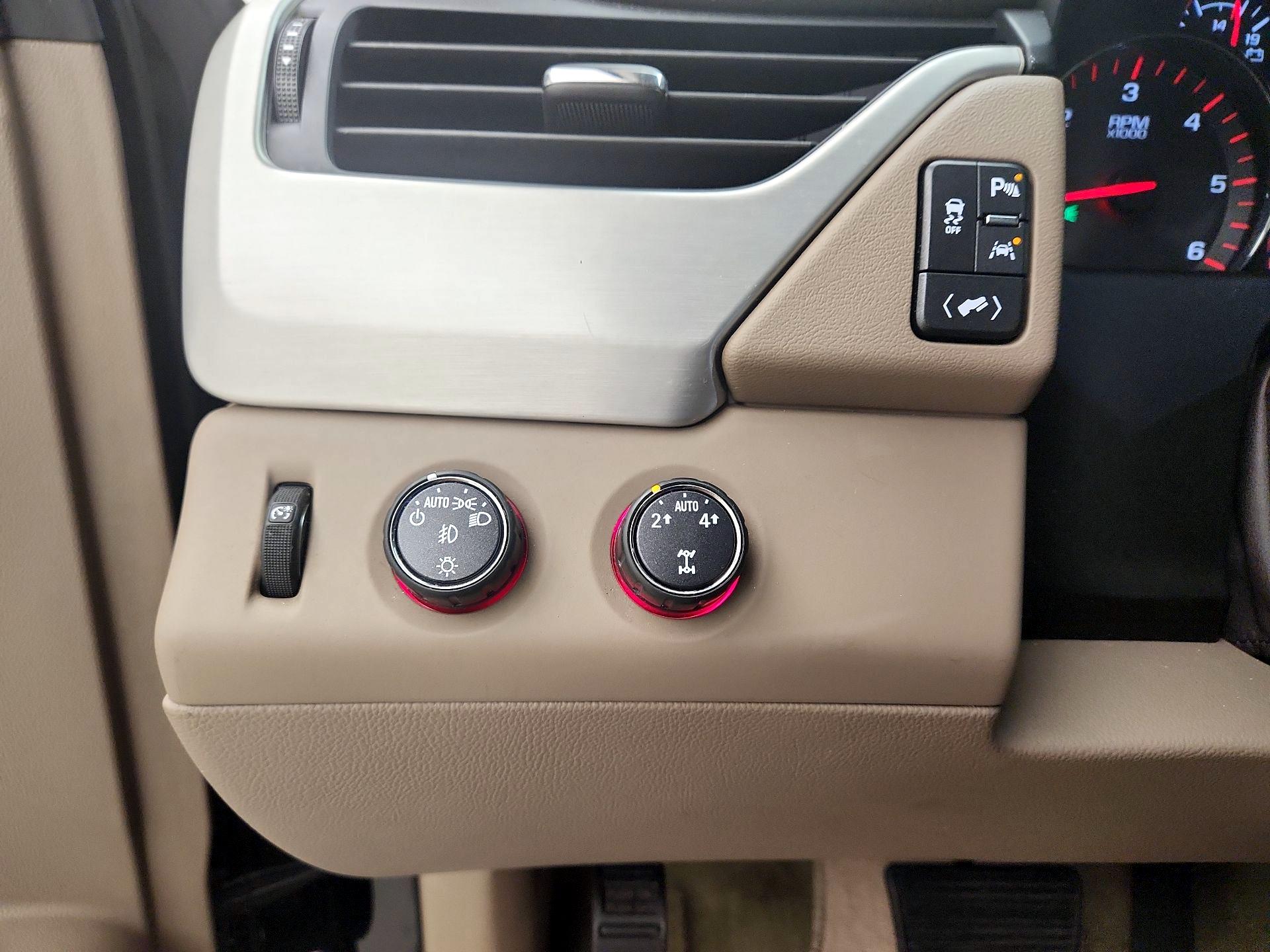 Thumbnail: 2016 GMC Yukon - 13