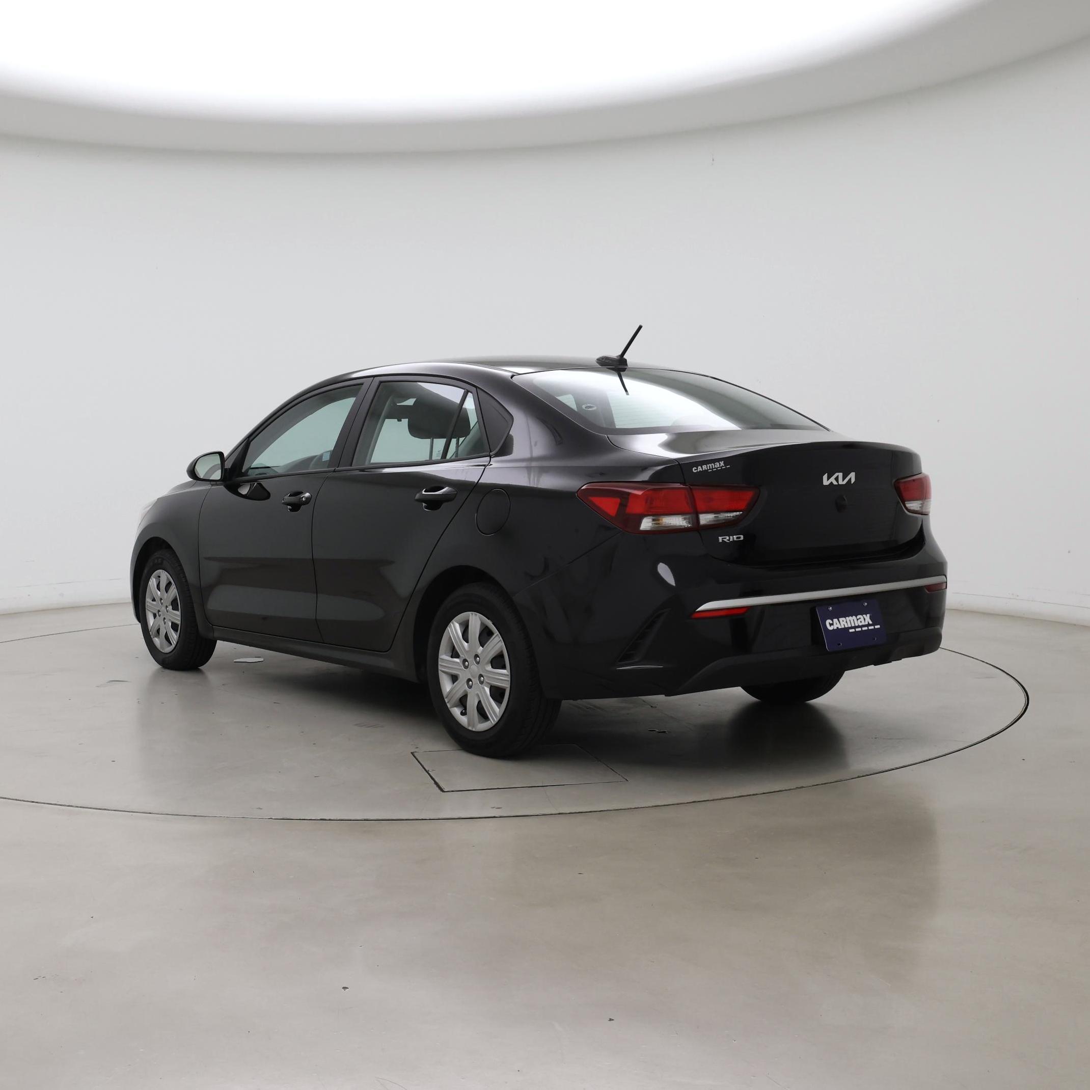 Thumbnail: 2022 Kia Rio - 2