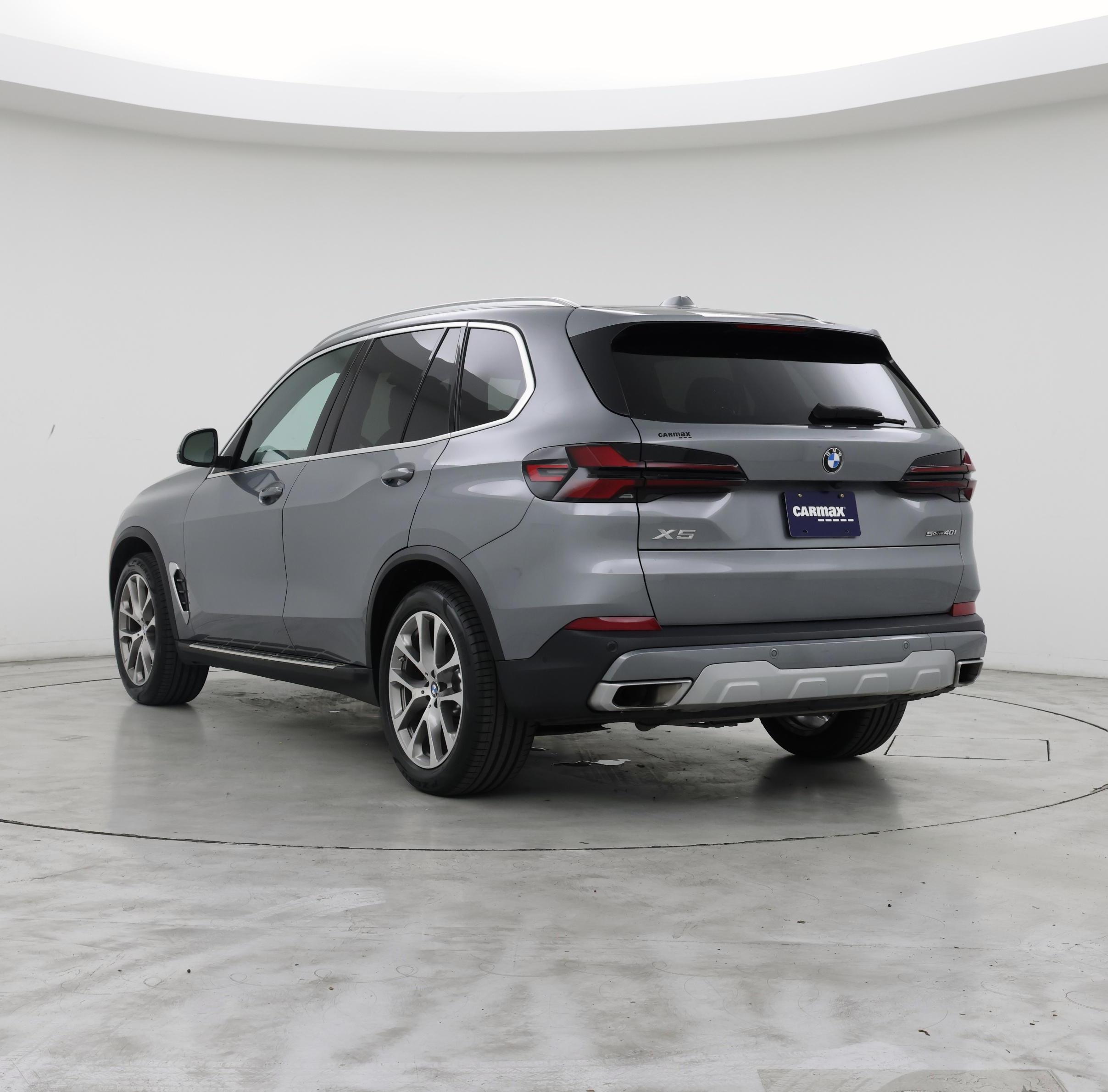 Thumbnail: 2024 BMW X5 - 2