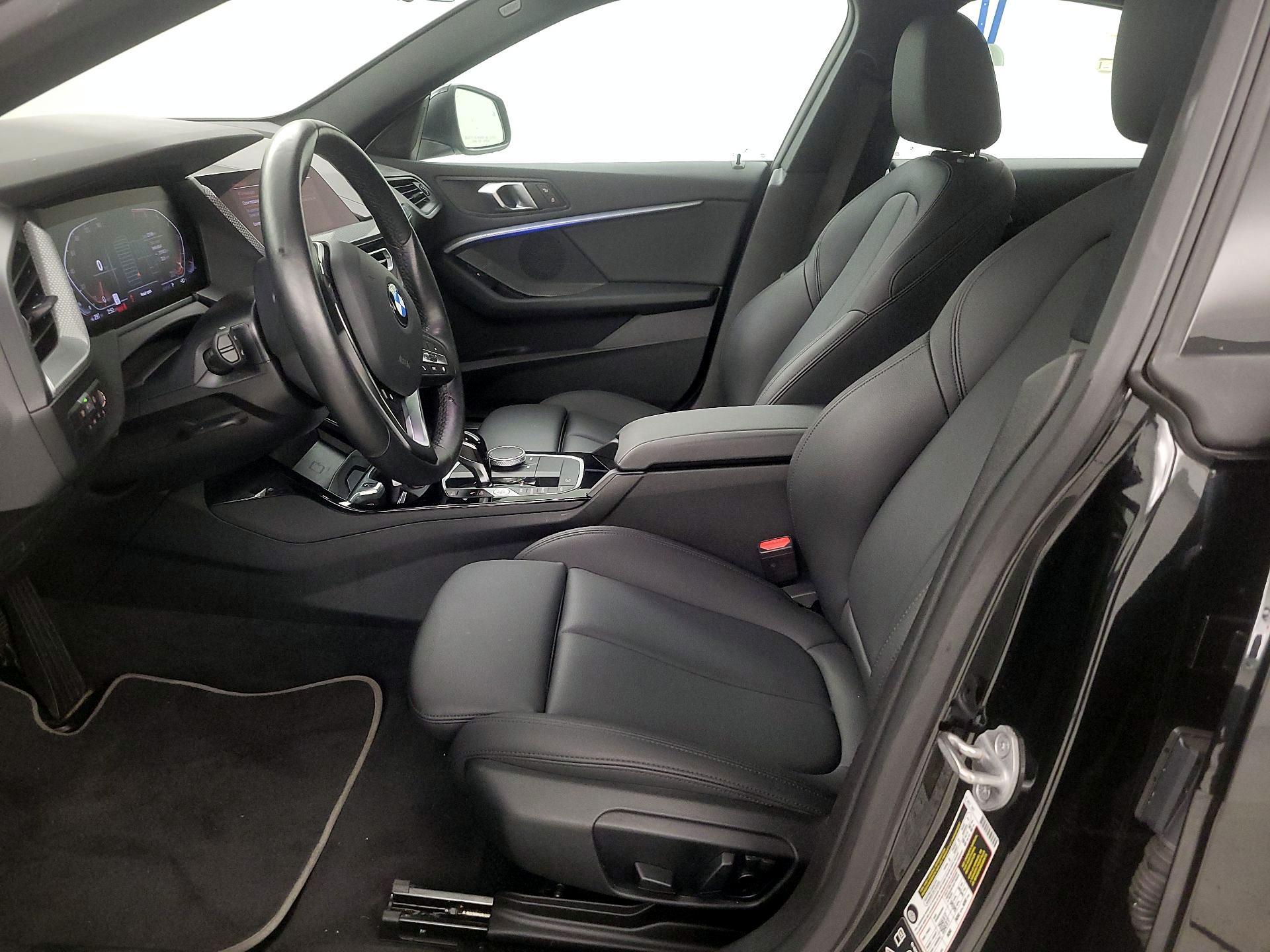 Thumbnail: 2024 BMW 2 Series - 9