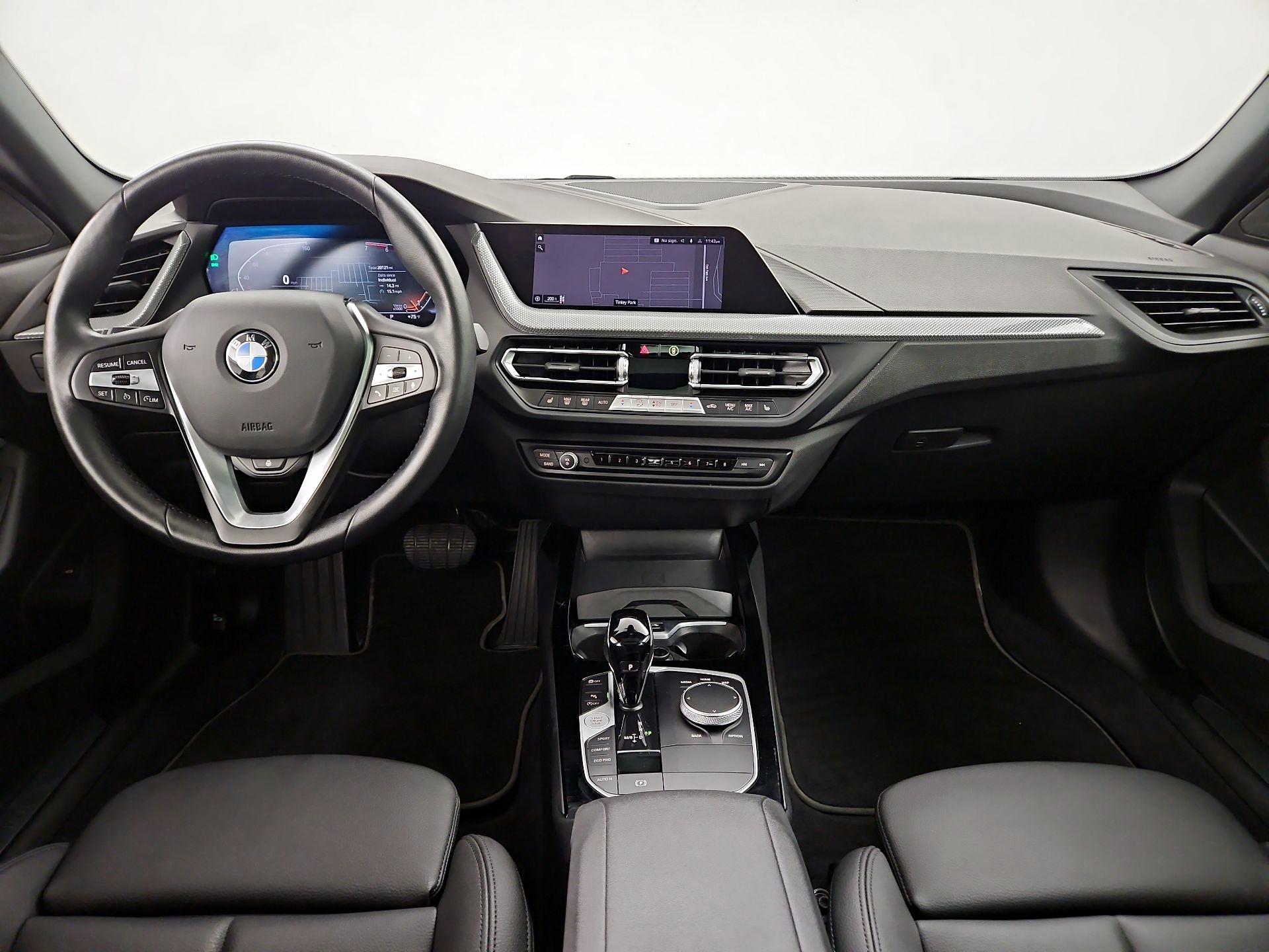Thumbnail: 2024 BMW 2 Series - 9