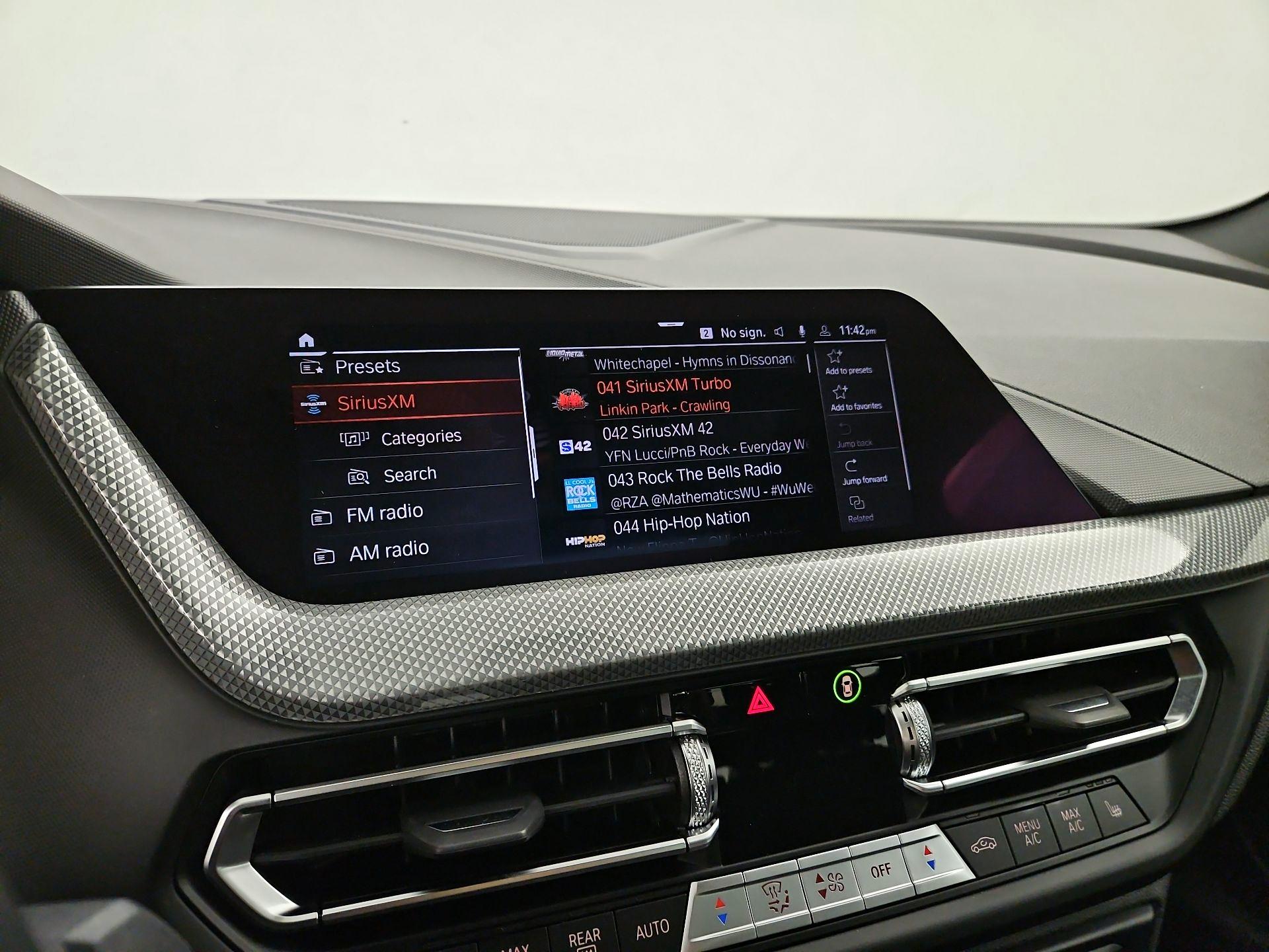 Thumbnail: 2024 BMW 2 Series - 16
