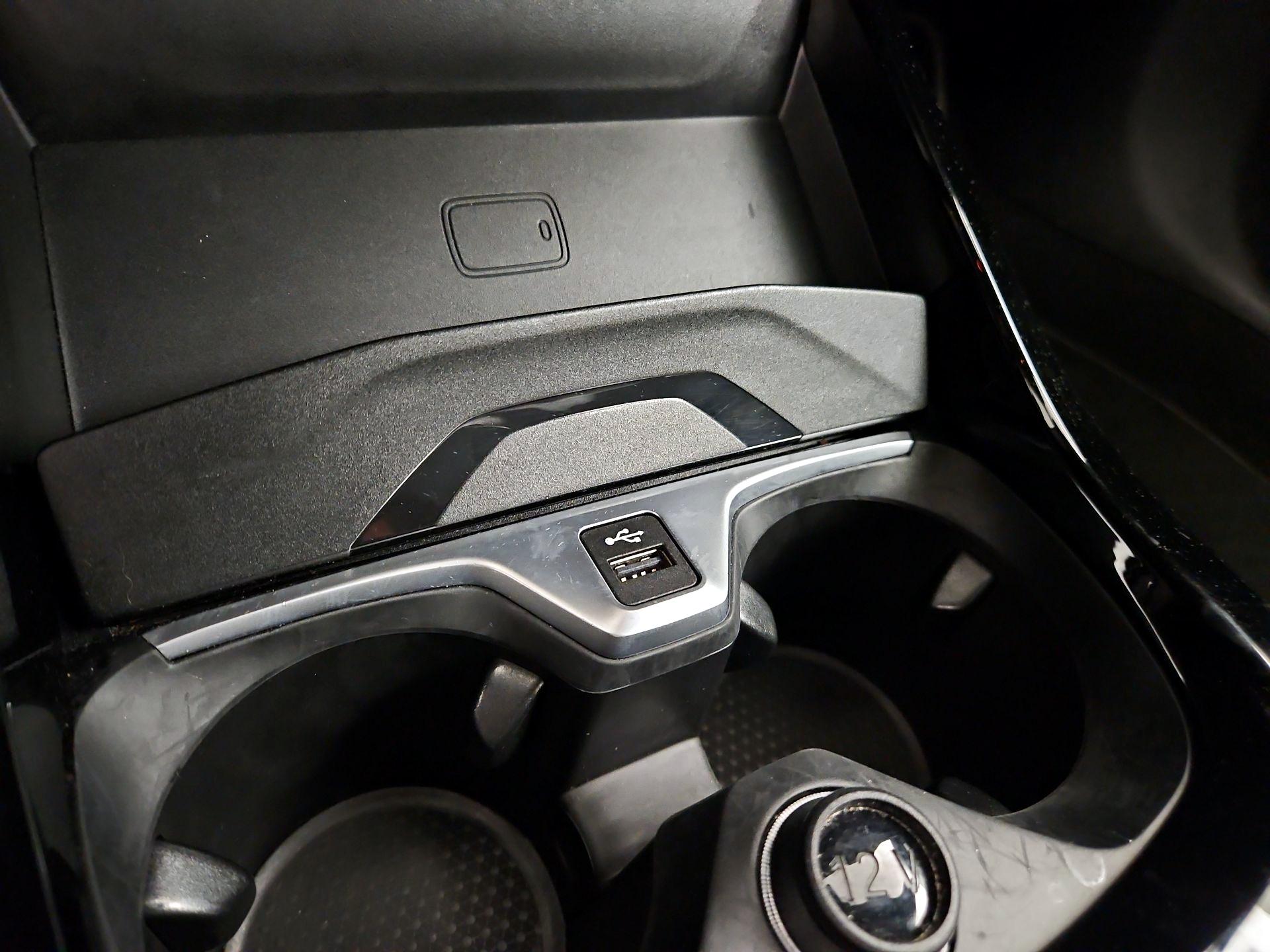 Thumbnail: 2024 BMW 2 Series - 19