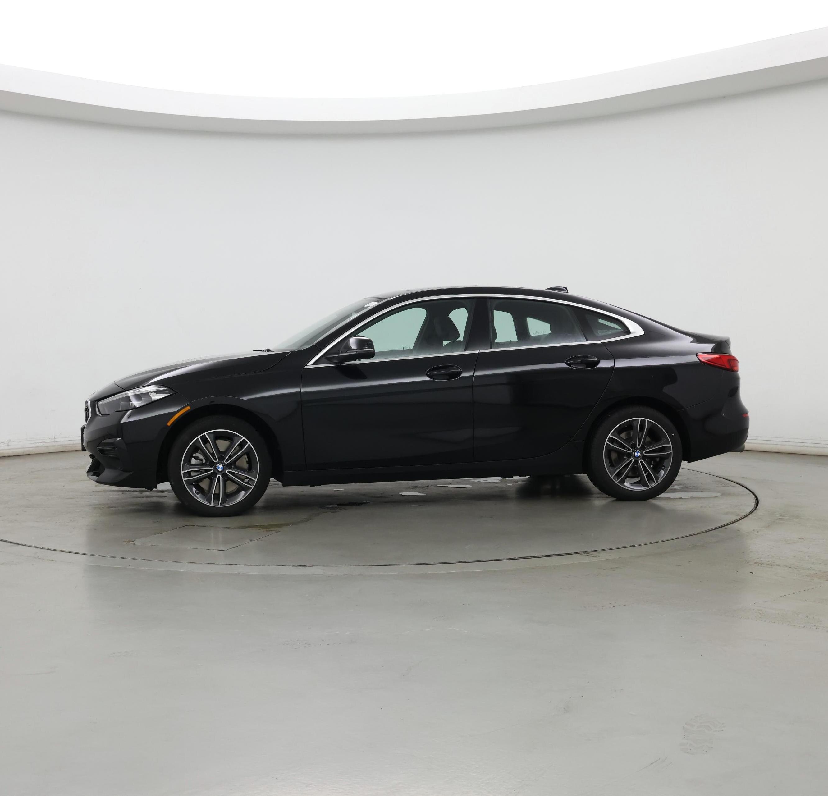 Thumbnail: 2024 BMW 2 Series - 3