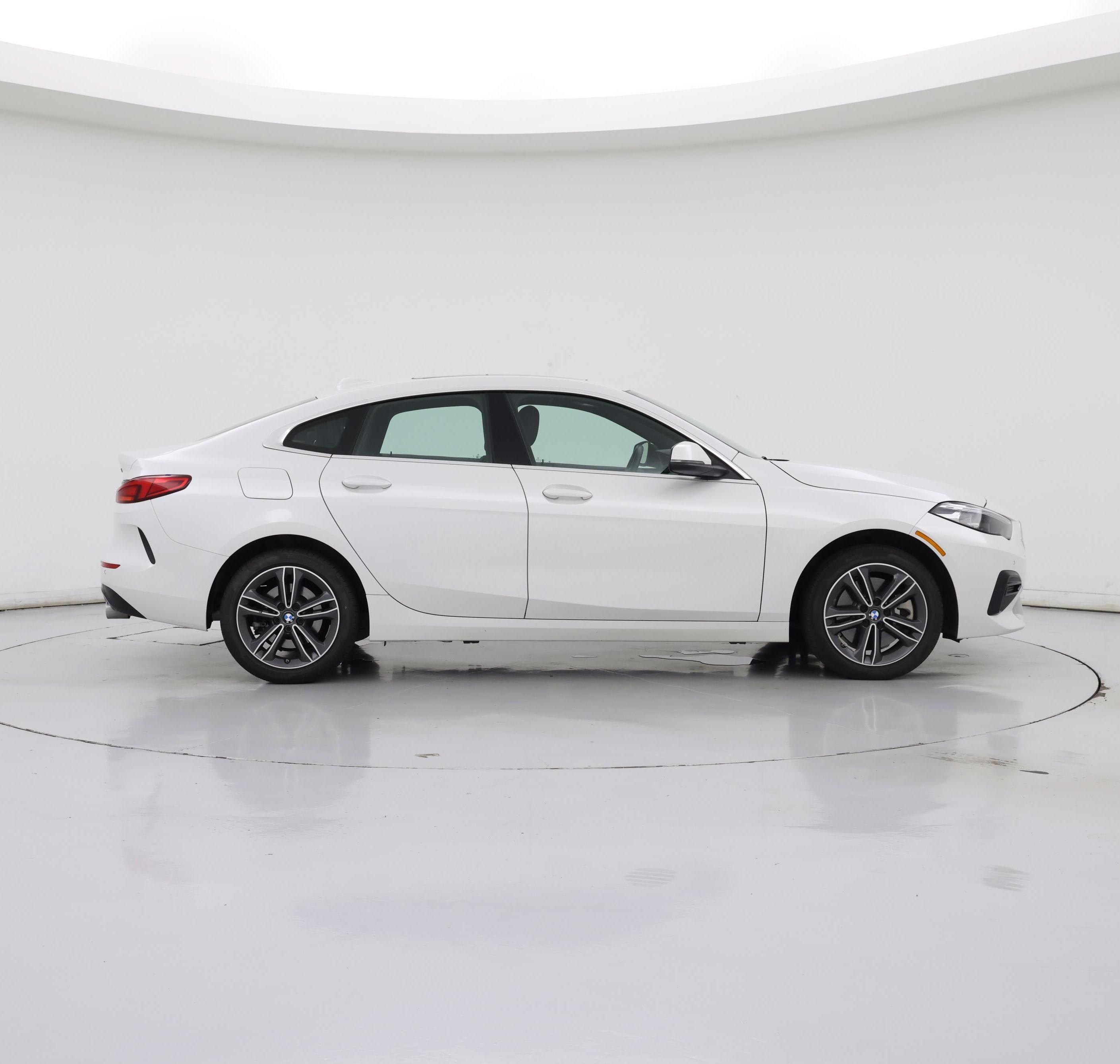 Thumbnail: 2024 BMW 2 Series - 7