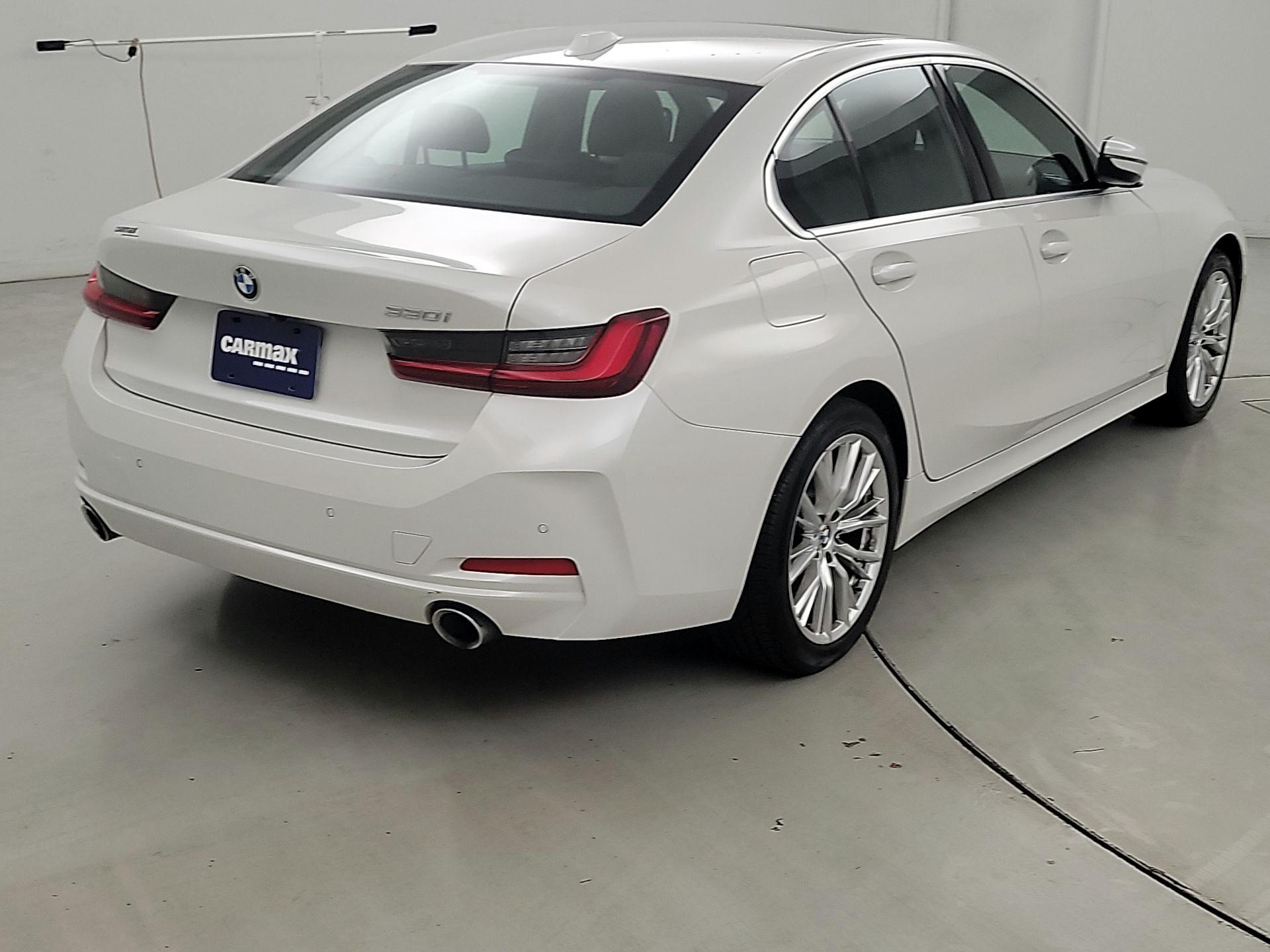 Thumbnail: 2024 BMW 3 Series - 5
