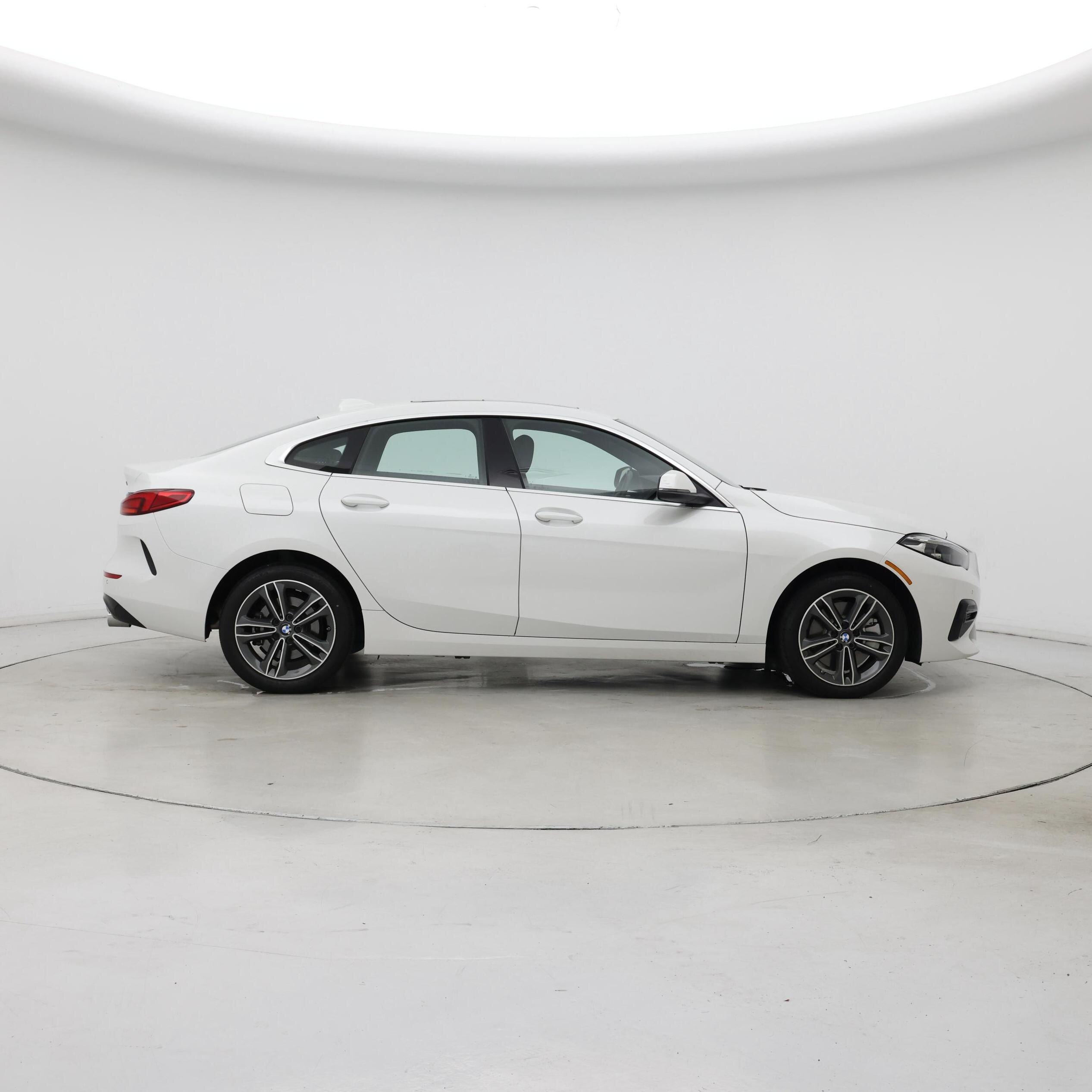 Thumbnail: 2024 BMW 2 Series - 7