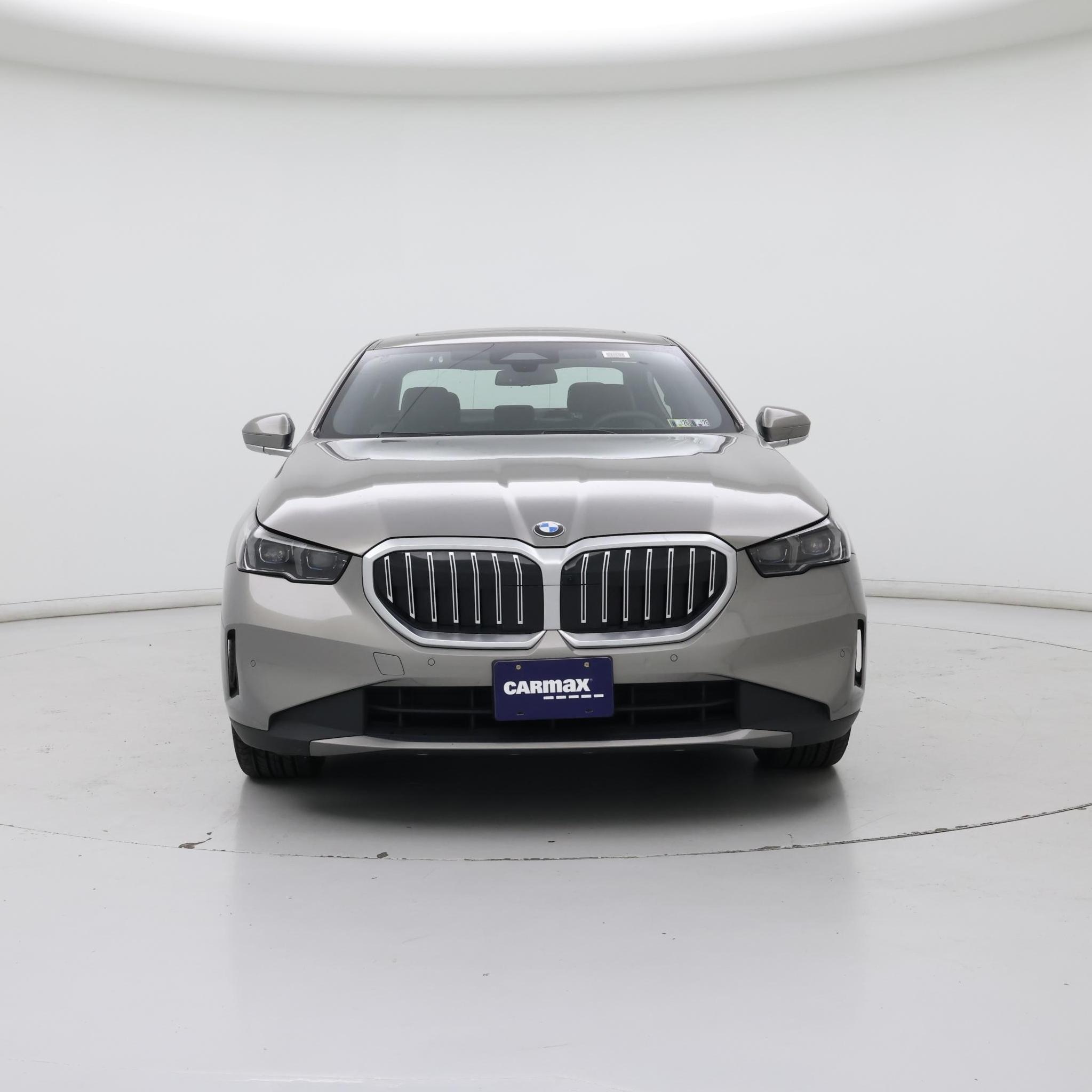 Thumbnail: 2024 BMW 5 Series - 5