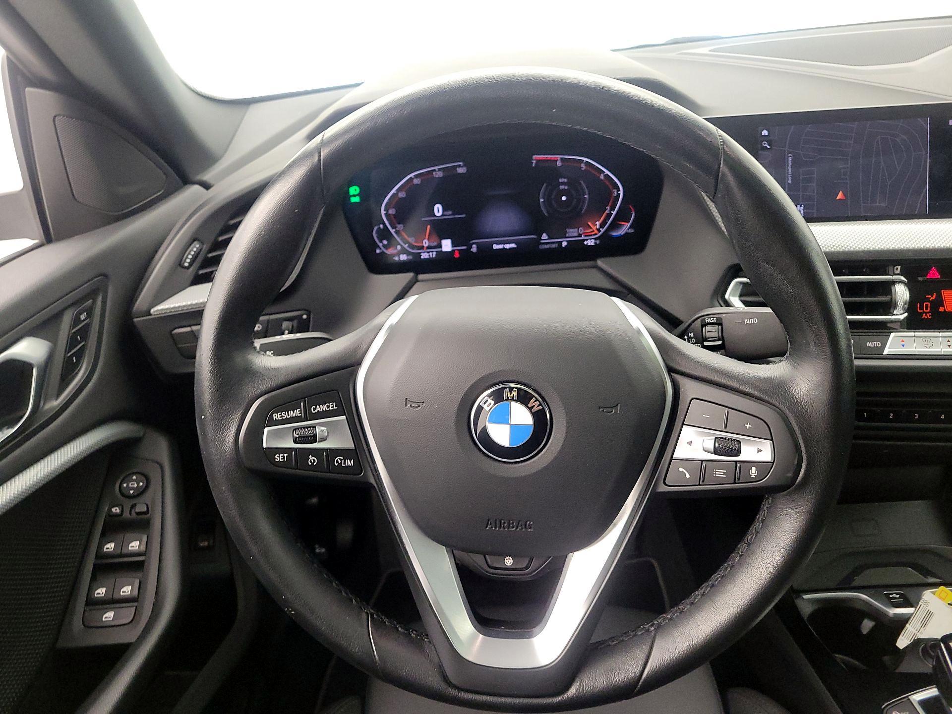 Thumbnail: 2024 BMW 2 Series - 10