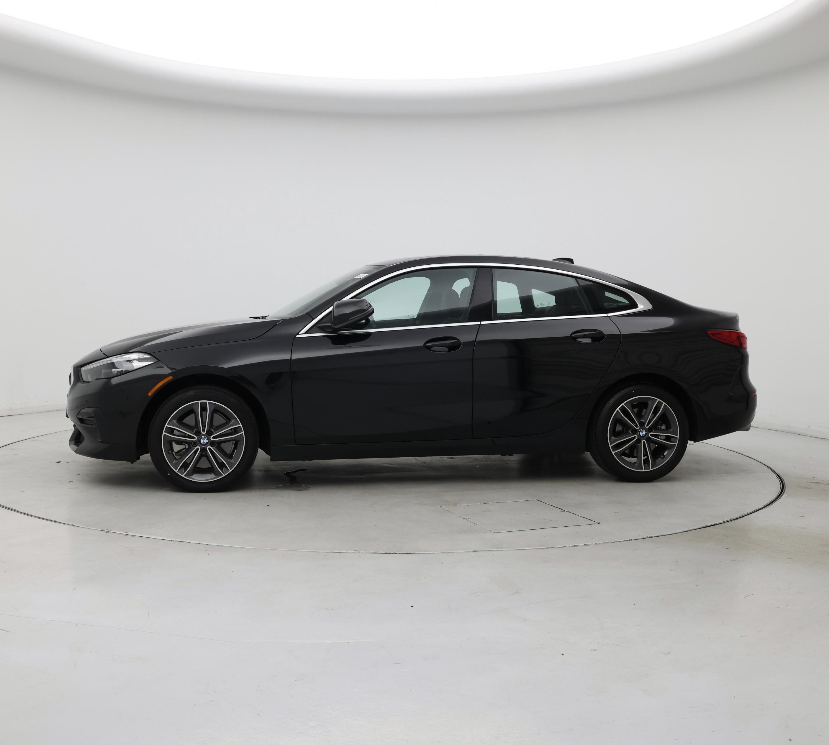 Thumbnail: 2024 BMW 2 Series - 3