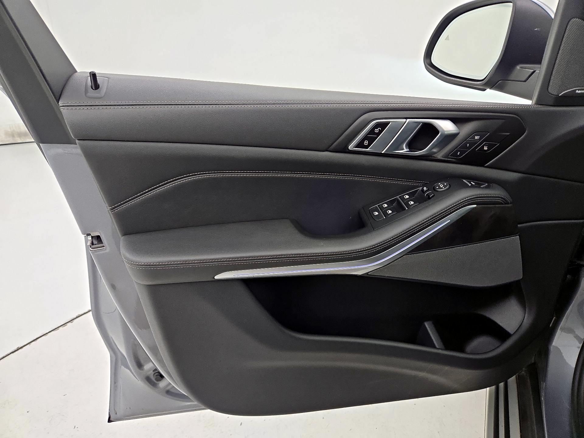 Thumbnail: 2024 BMW X5 - 12