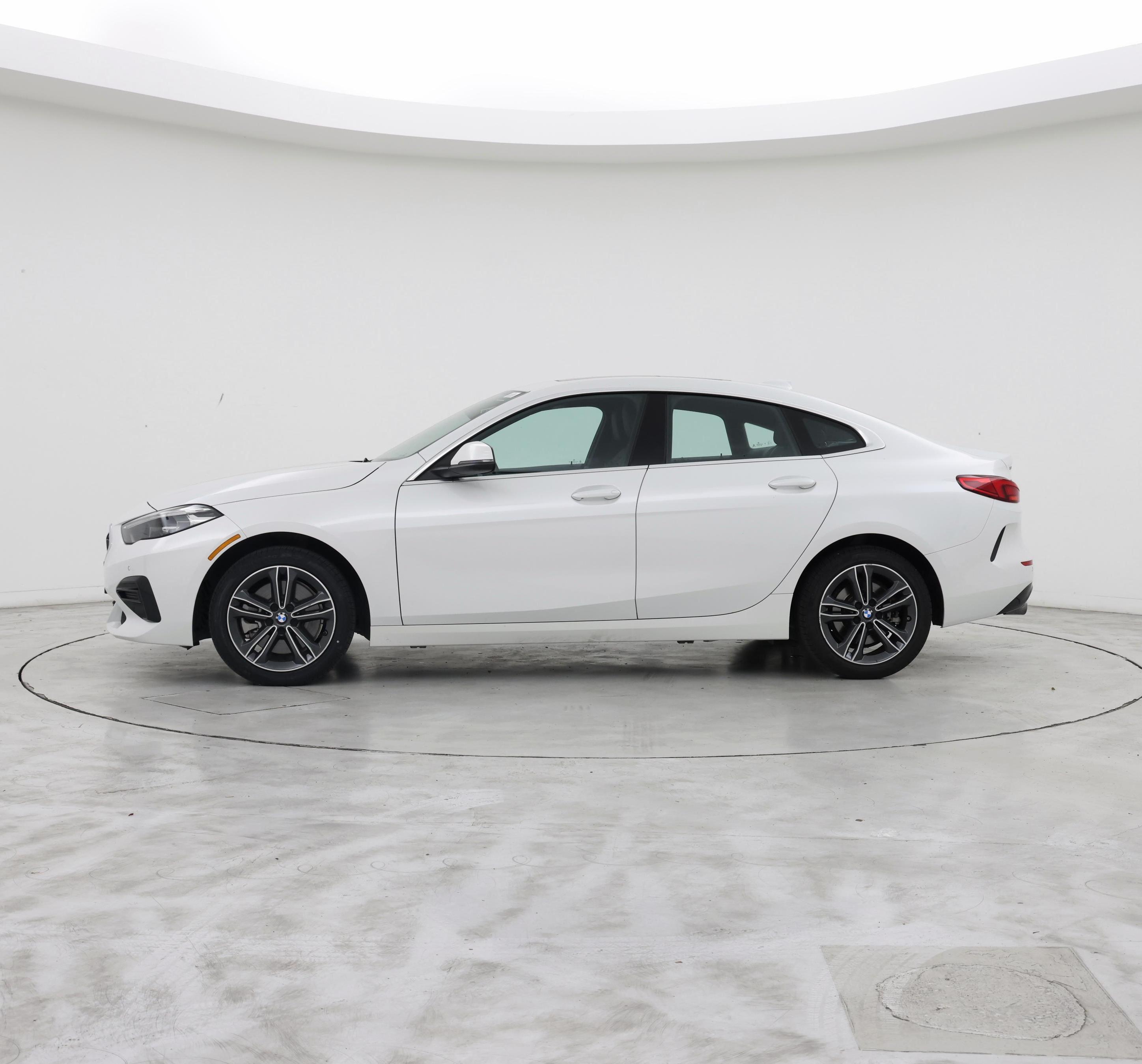 Thumbnail: 2024 BMW 2 Series - 3