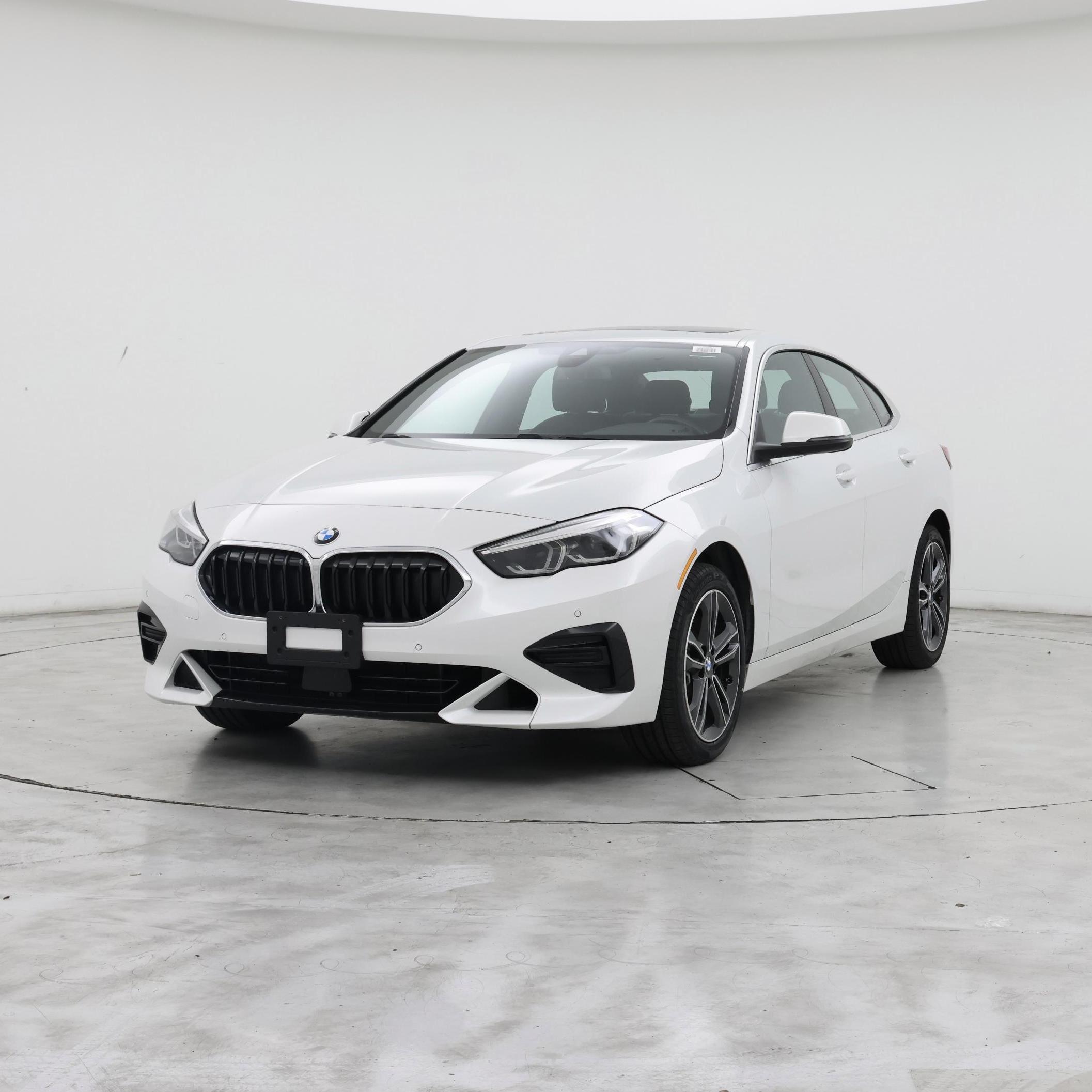 Thumbnail: 2024 BMW 2 Series - 4